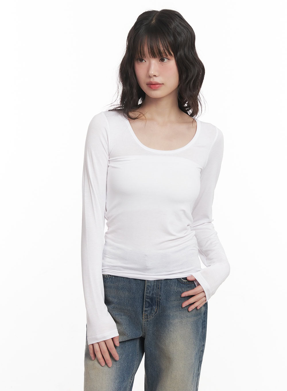 Essential U-Neck Long Sleeve Top CM519
