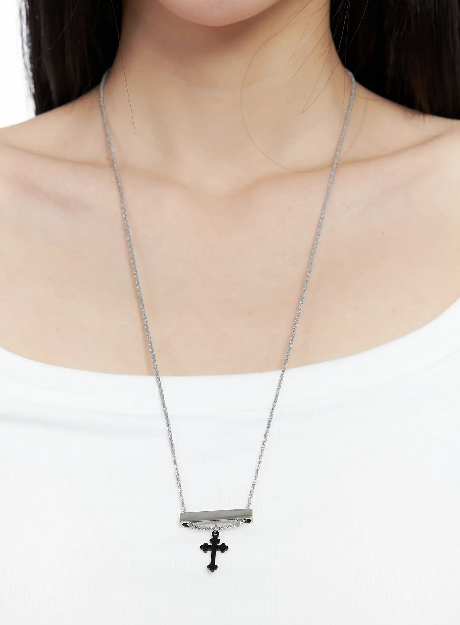 Cross Swing Necklace CO503