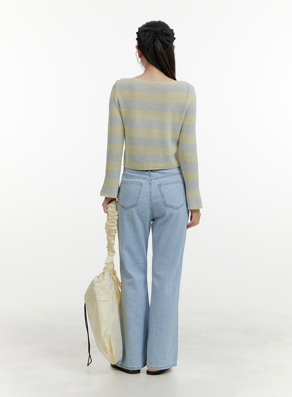 Loose-Fit Bootcut Jeans OY413