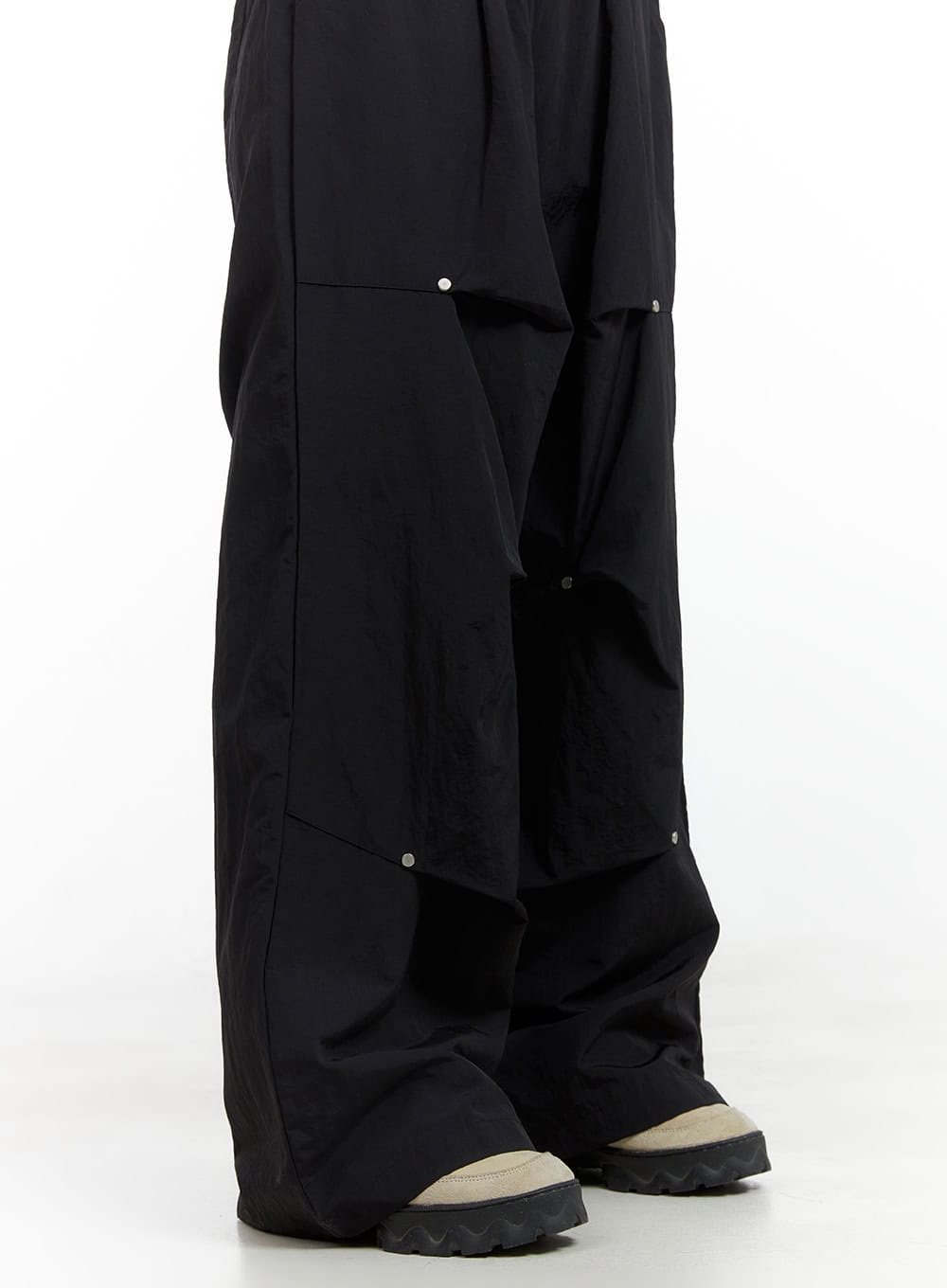 Stud Banded Nylon Wide Leg Pants CG409