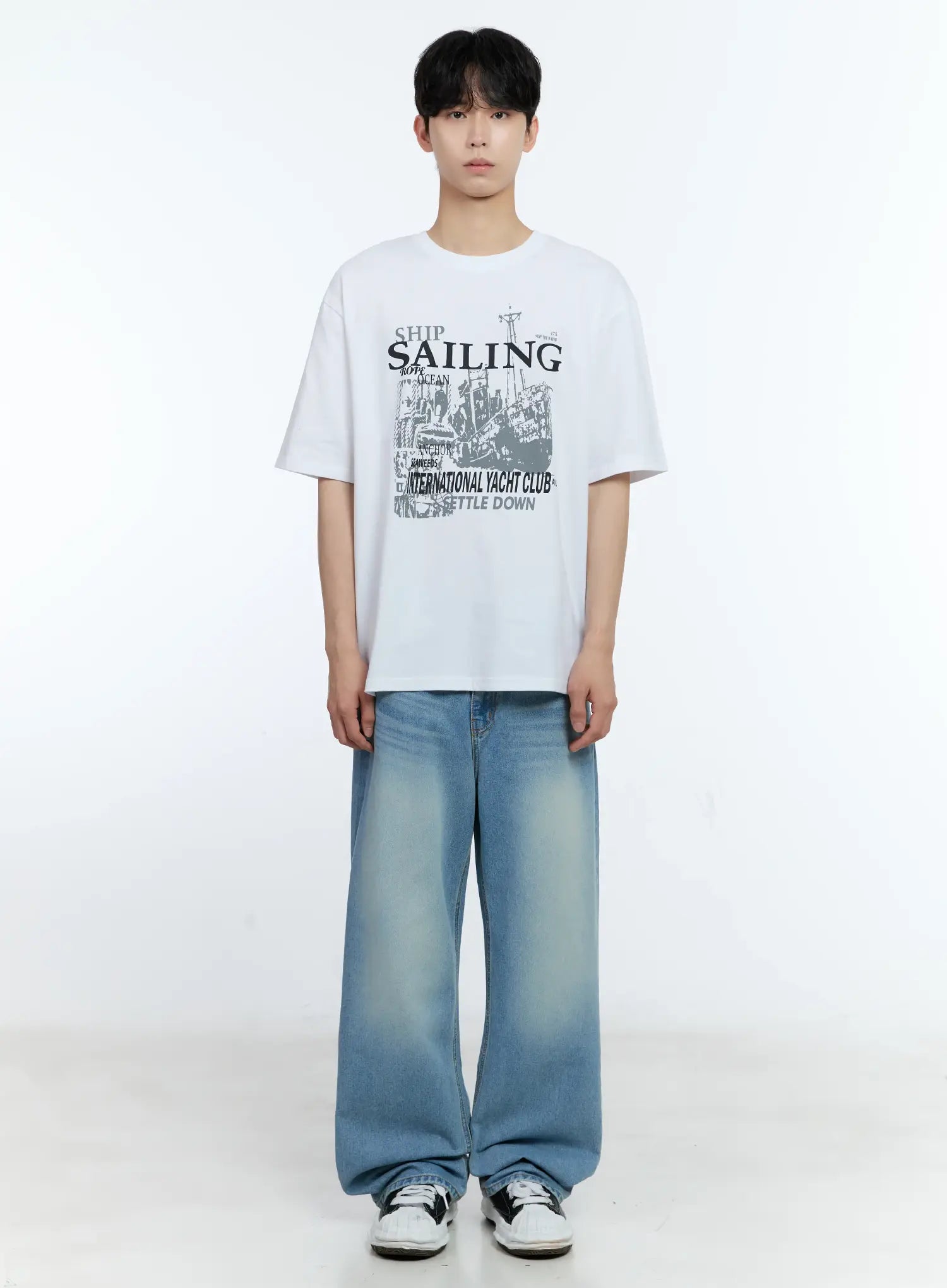 Men's Washed Wide-Leg Jeans IL529