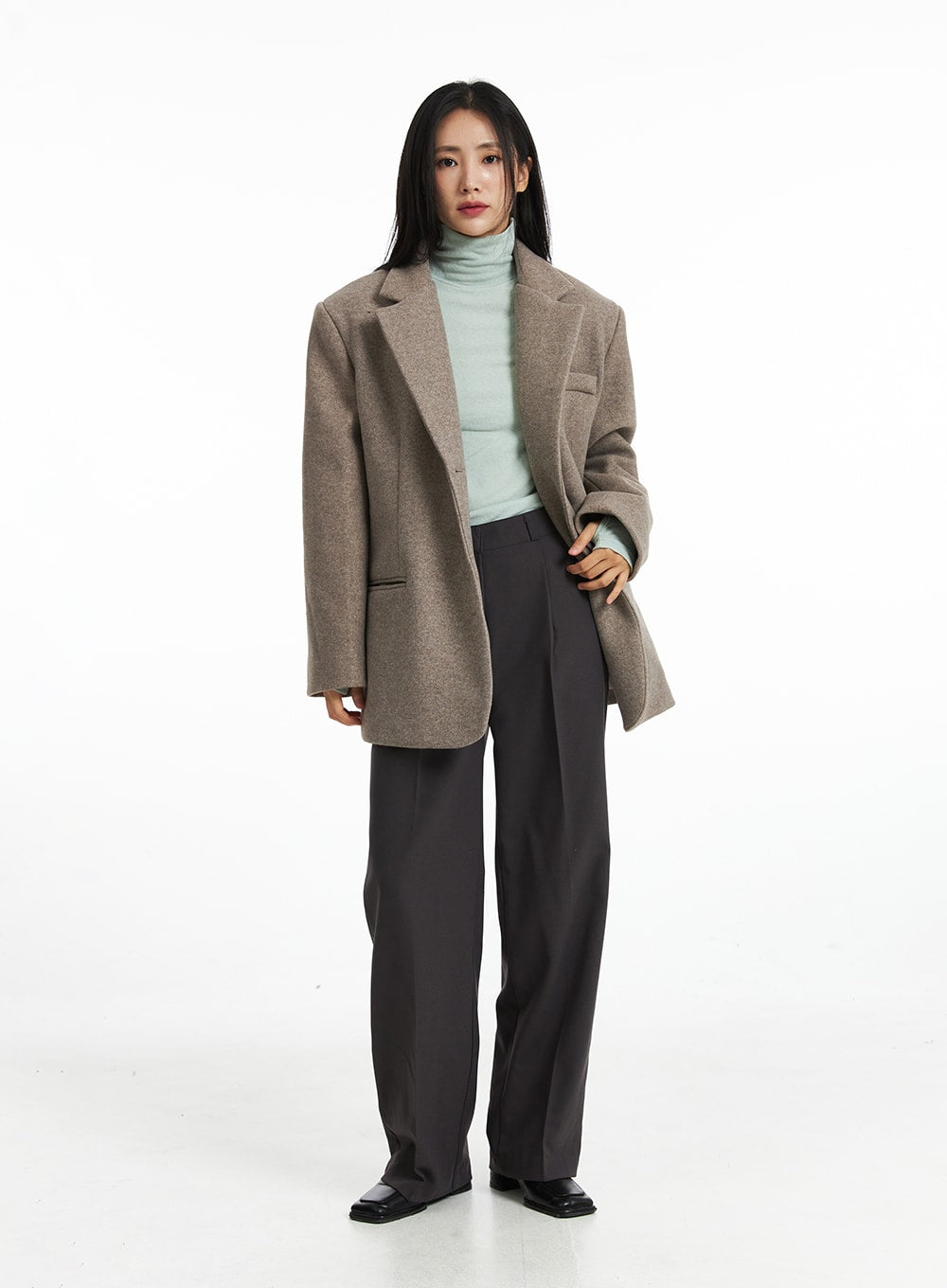 Notched Collar Wool Blazer OO325