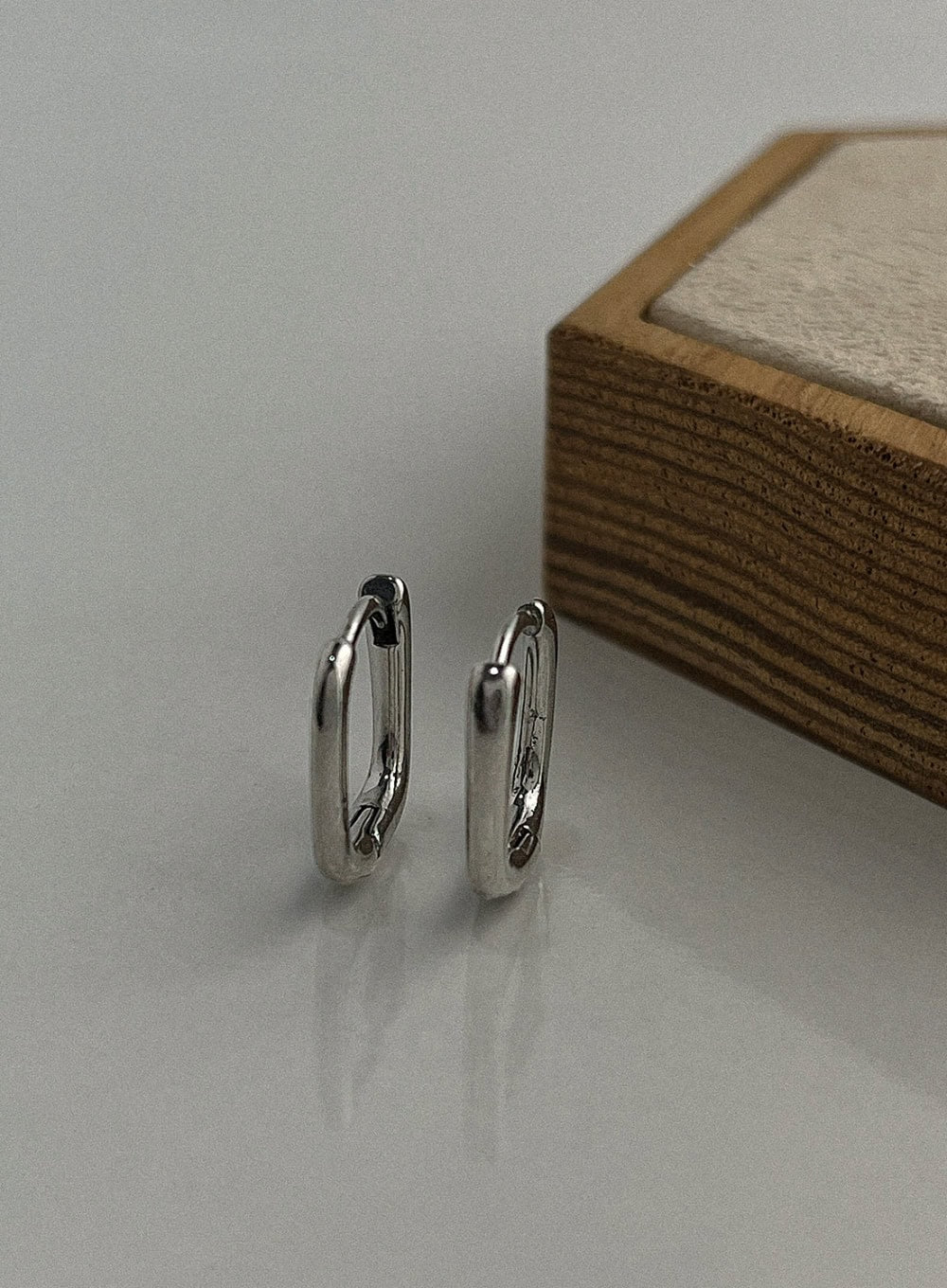 Simple Square Ring Earrings IL415