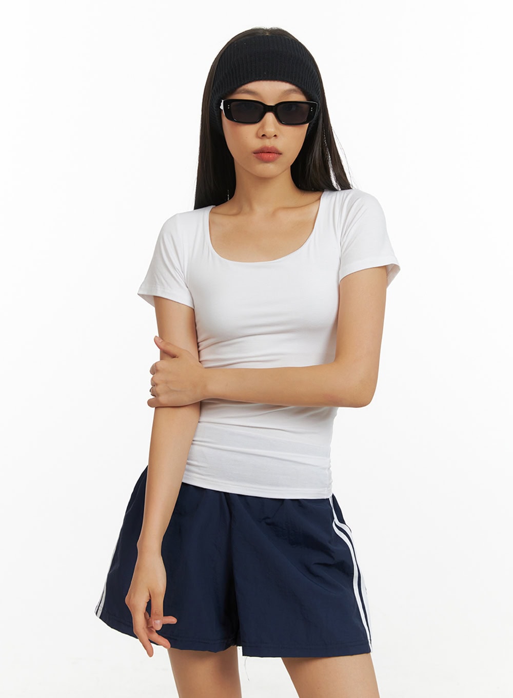Basic Round Neck T-Shirt IY422
