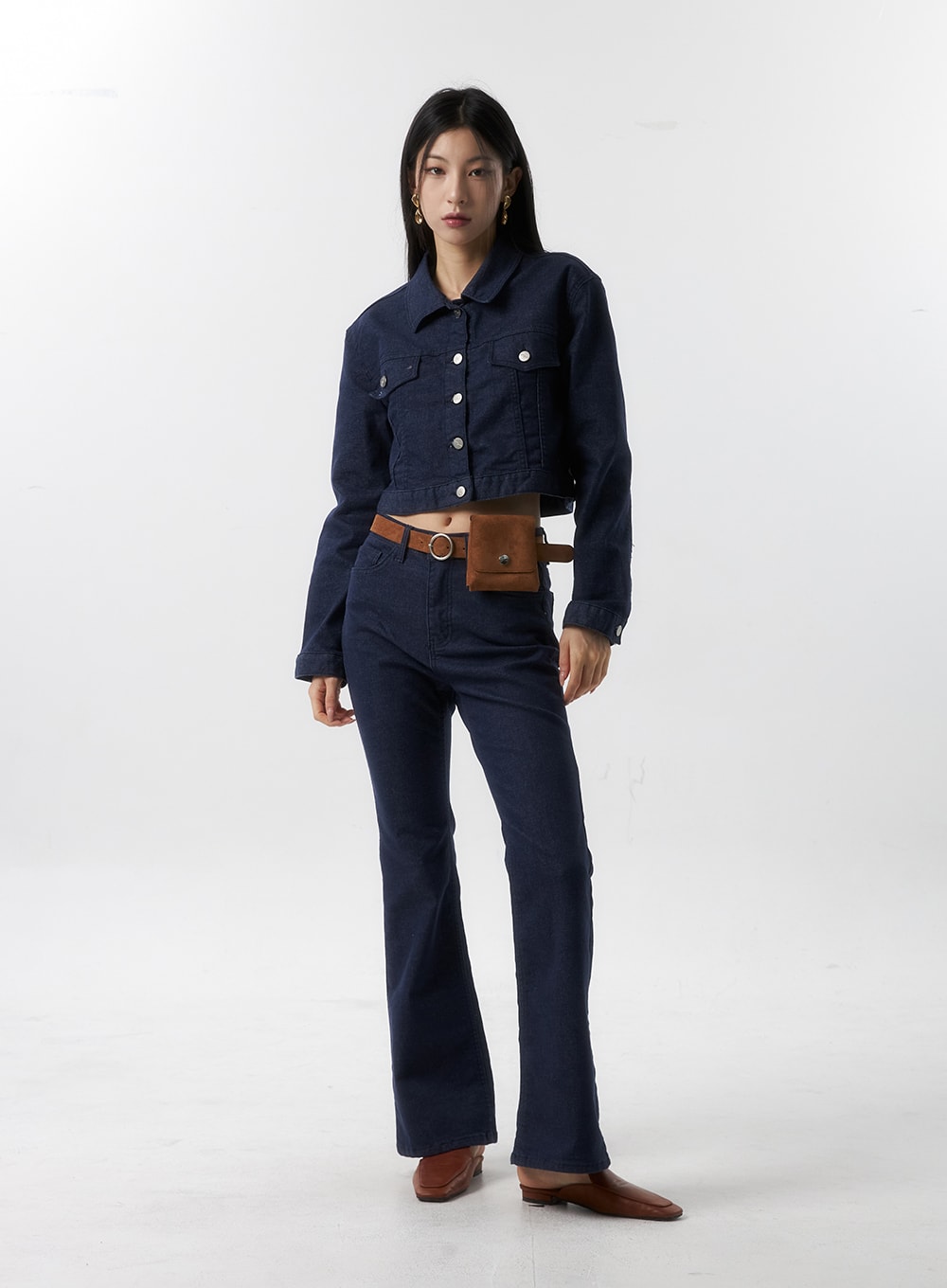 Buttoned Denim Crop Jacket IS315