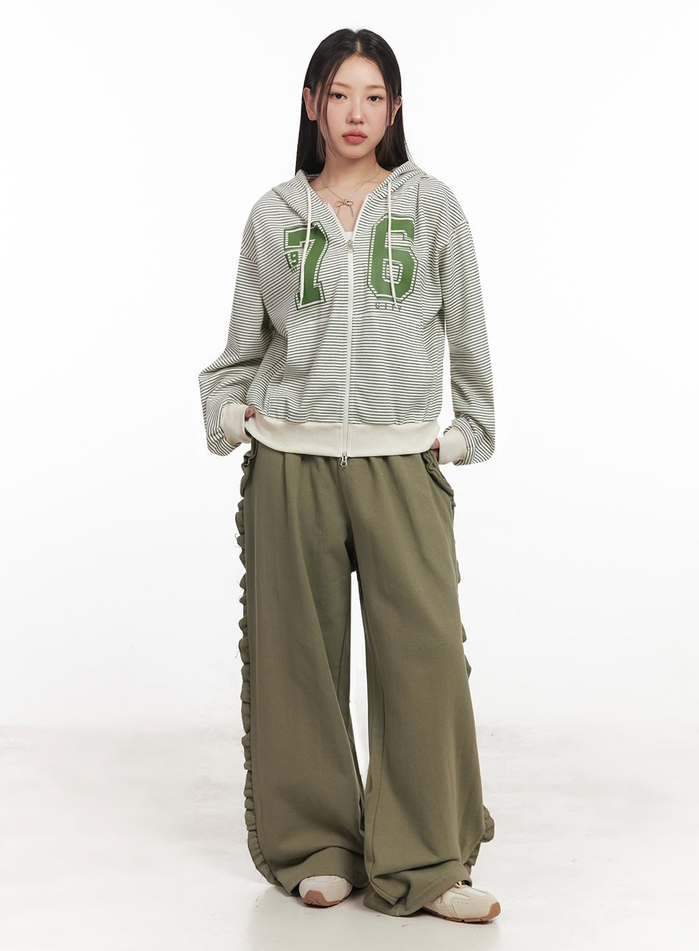 Frill Wide-Leg Sweatpants IM525