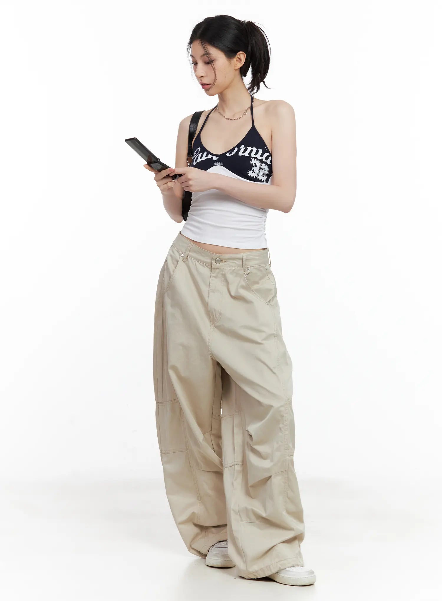 Contrast Graphic Halter Top CU530