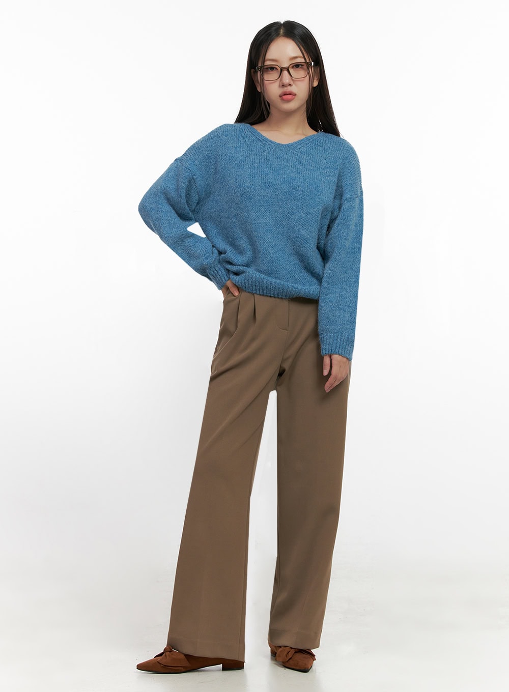 Long Sleeve V-Neck Sweater IN415