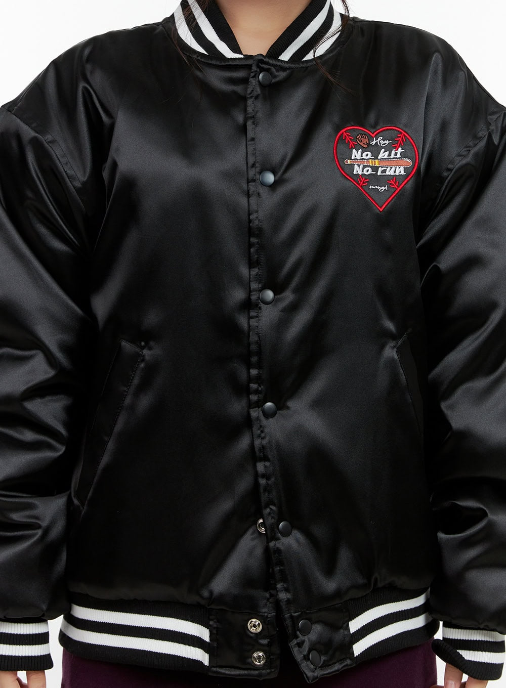 Embroidered Graphic Buttoned Jacket CN405