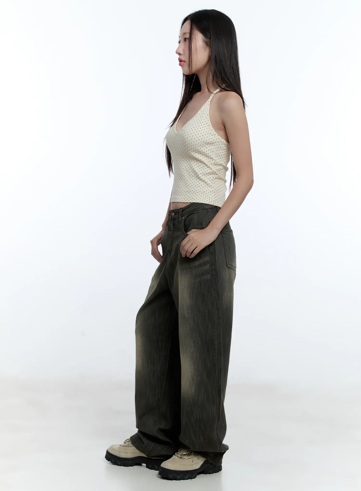 Chaeeun Washed Wide-Leg Jeans CU527