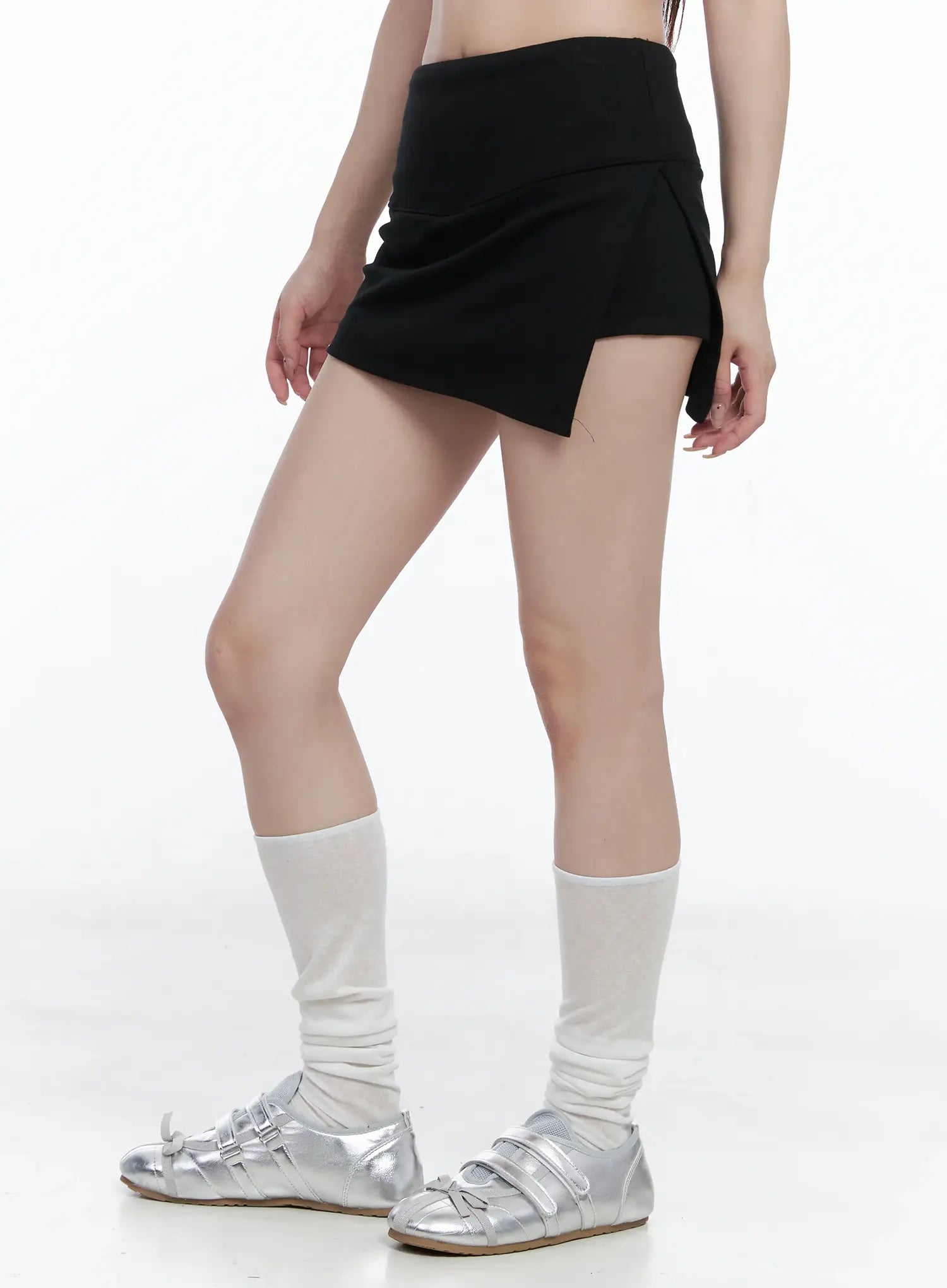 Asymmetric Slit Ribbed Mini Skirt CS501