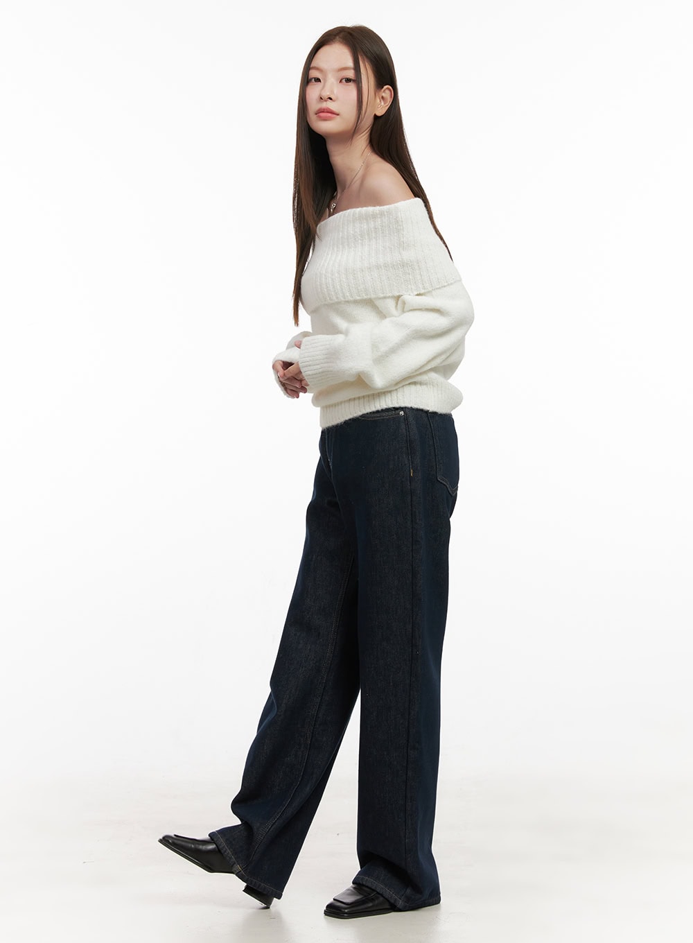 Chic Off-Shoulder Sweater OD412