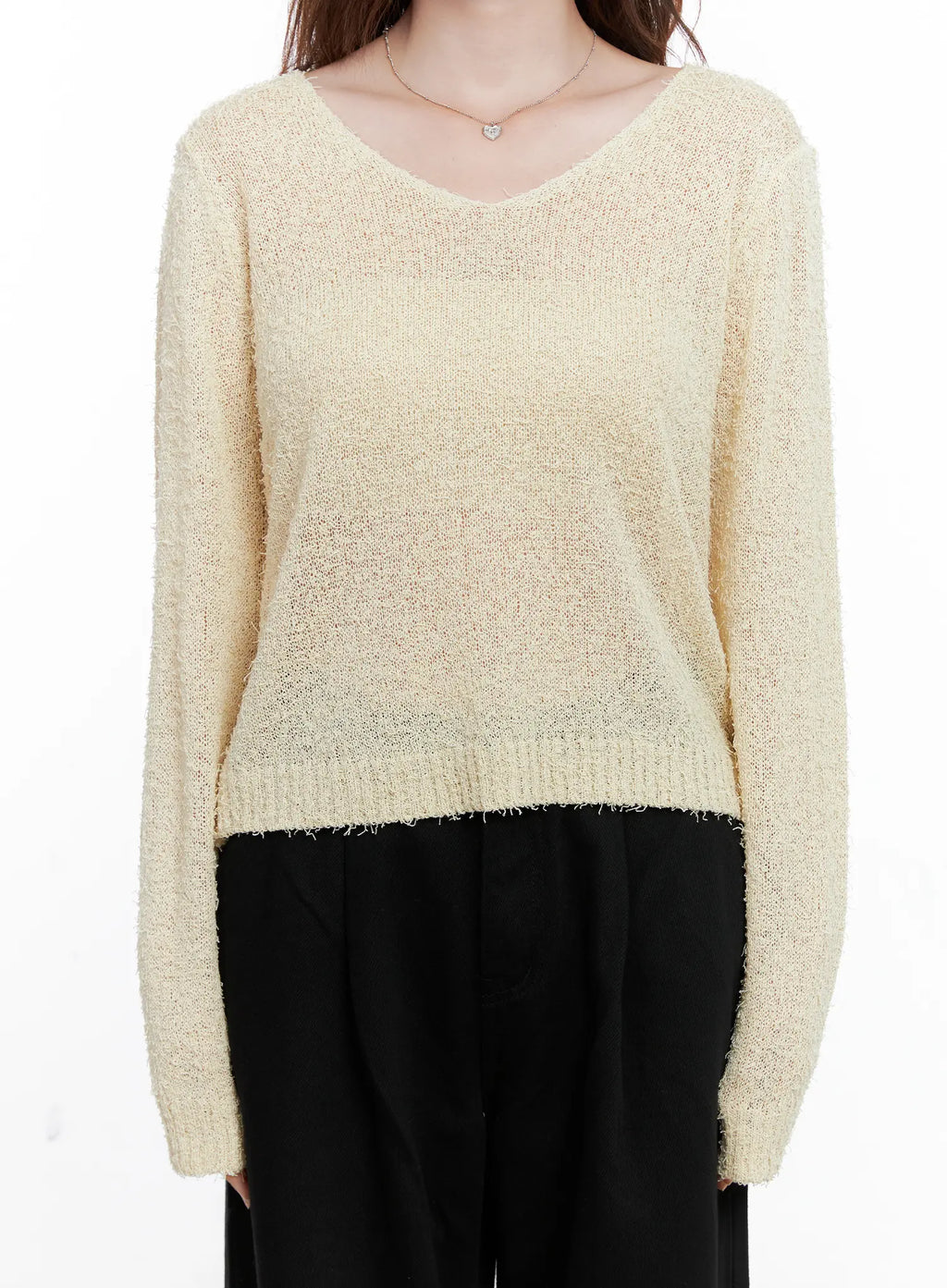 Loose-Fit V-Neck Knit Sweater CG521
