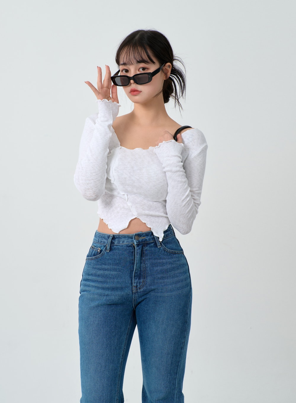 Wavy Off-Shoulder Cropped Top IJ304