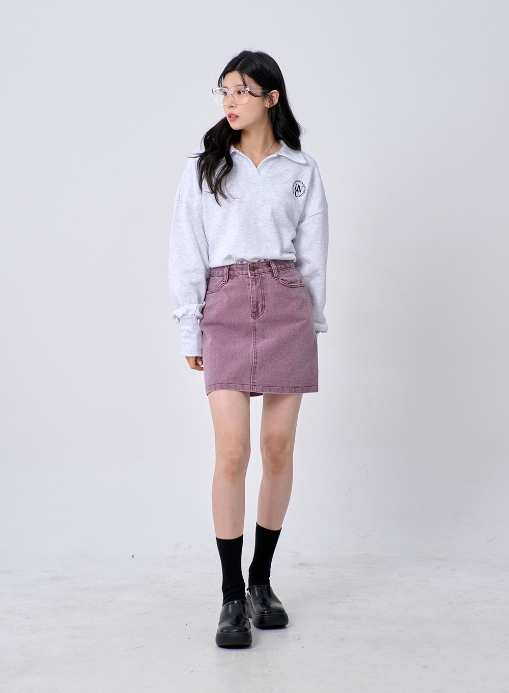 V-Neck Sweatshirt OM329