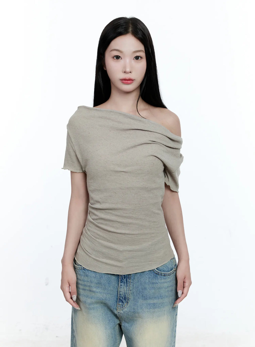 Versatile Off-Shoulder Shirred Top CG507