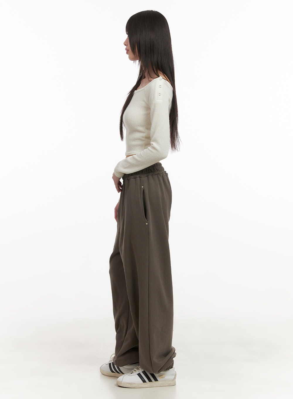 Back Cut-Out Off-Shoulder Crop Top CD430