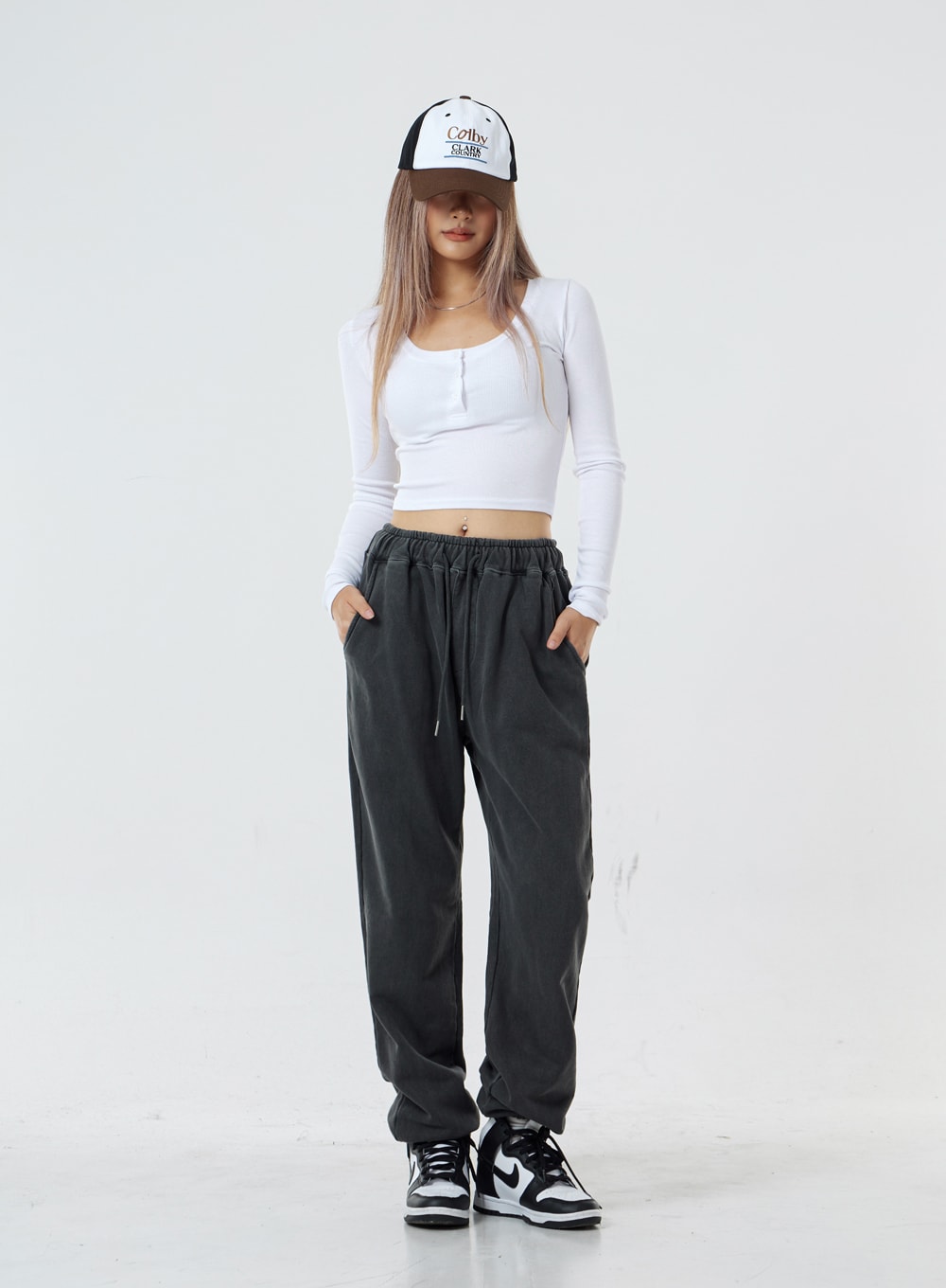 Button U-Neck Crop Long Sleeve T-Shirt CS02