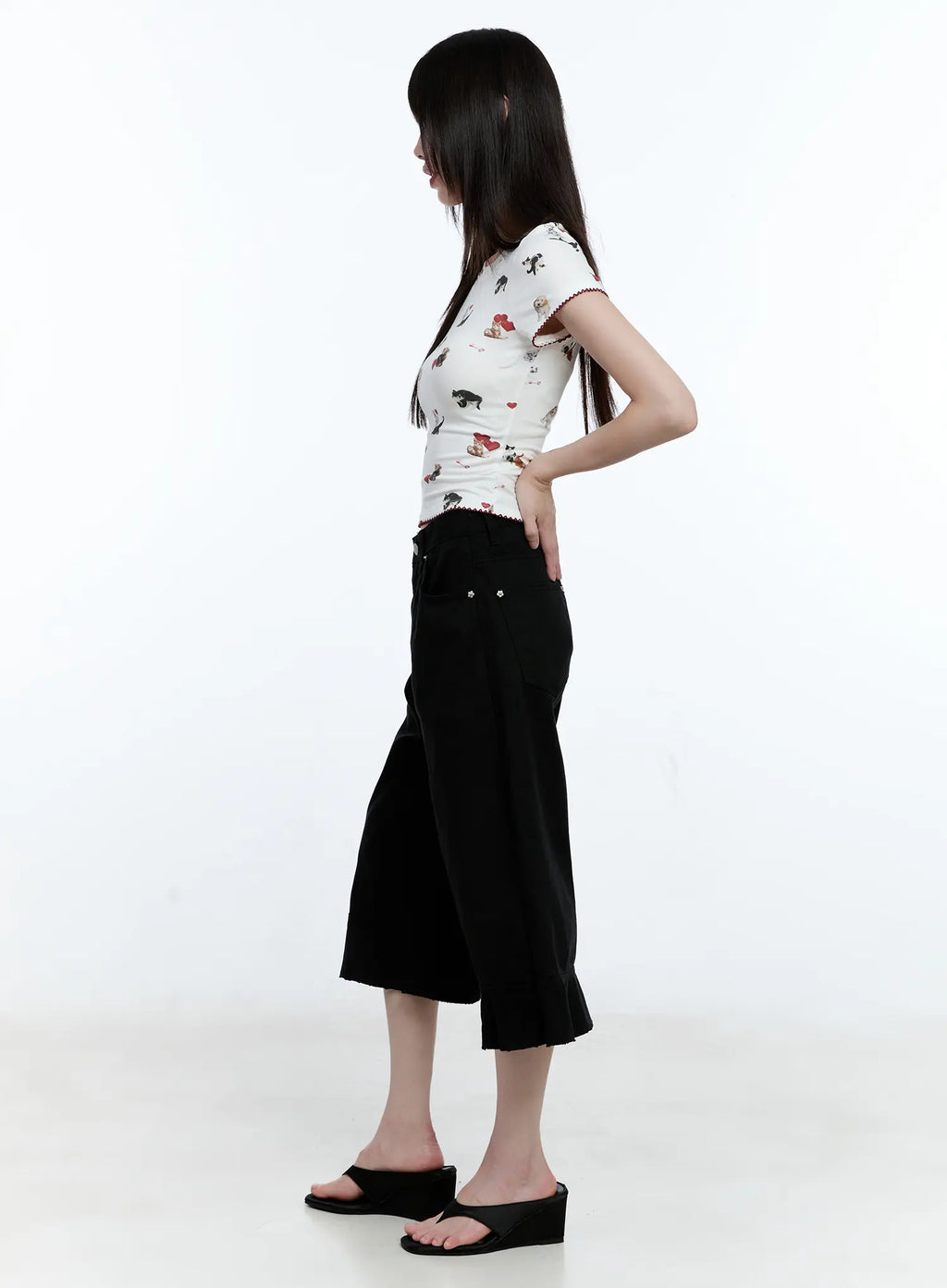 Puppy Lace-Trim Cropped Tee CG511