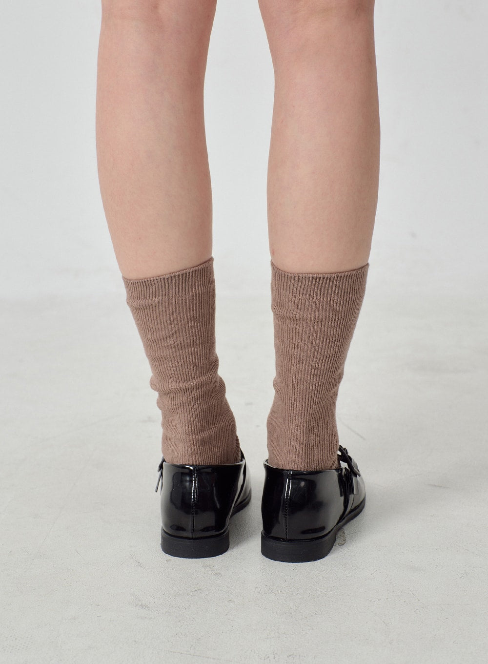 Ribbed Knit Socks OJ331
