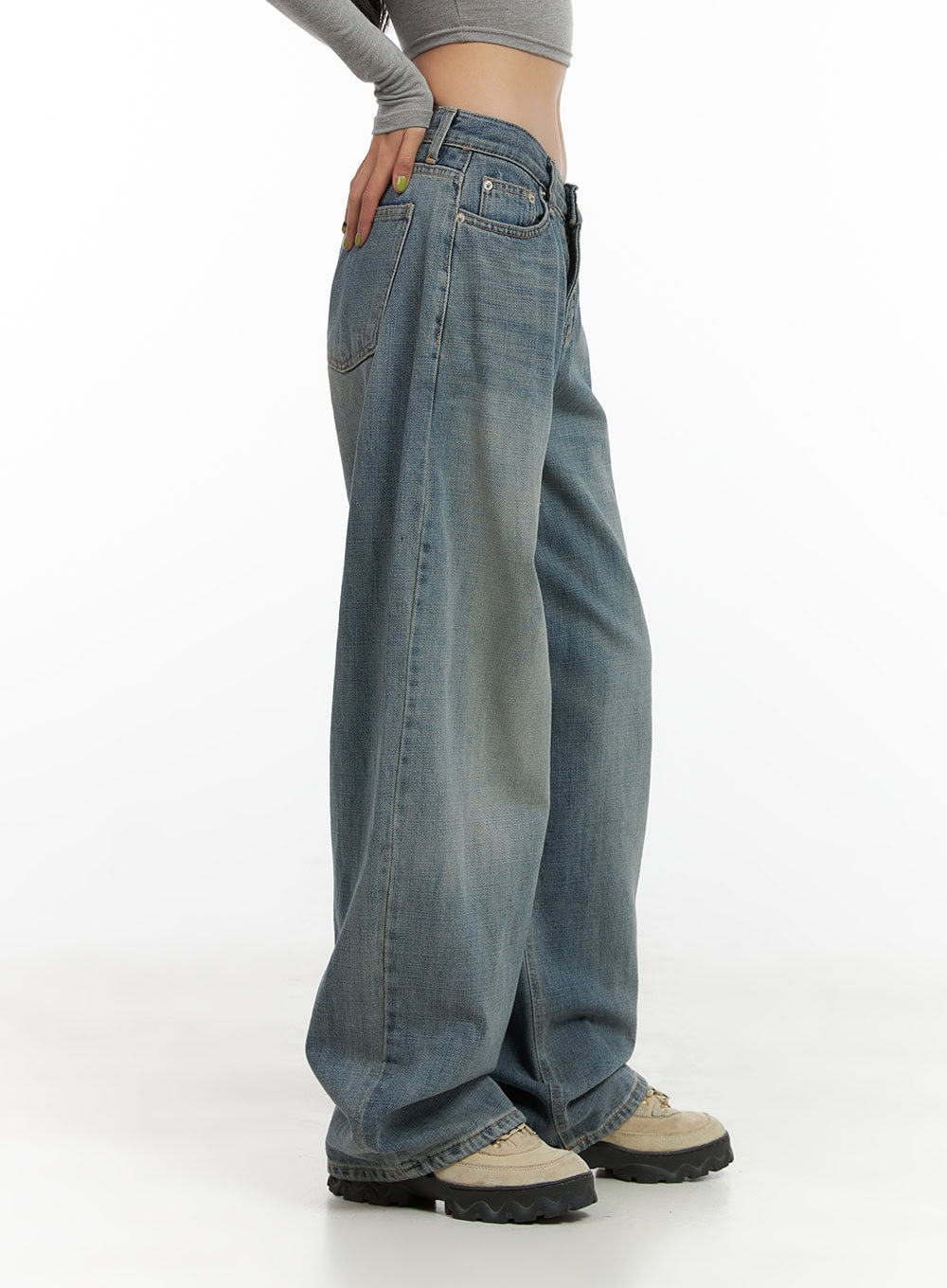 Nadia Washed Low-Waist Baggy Jeans CO424