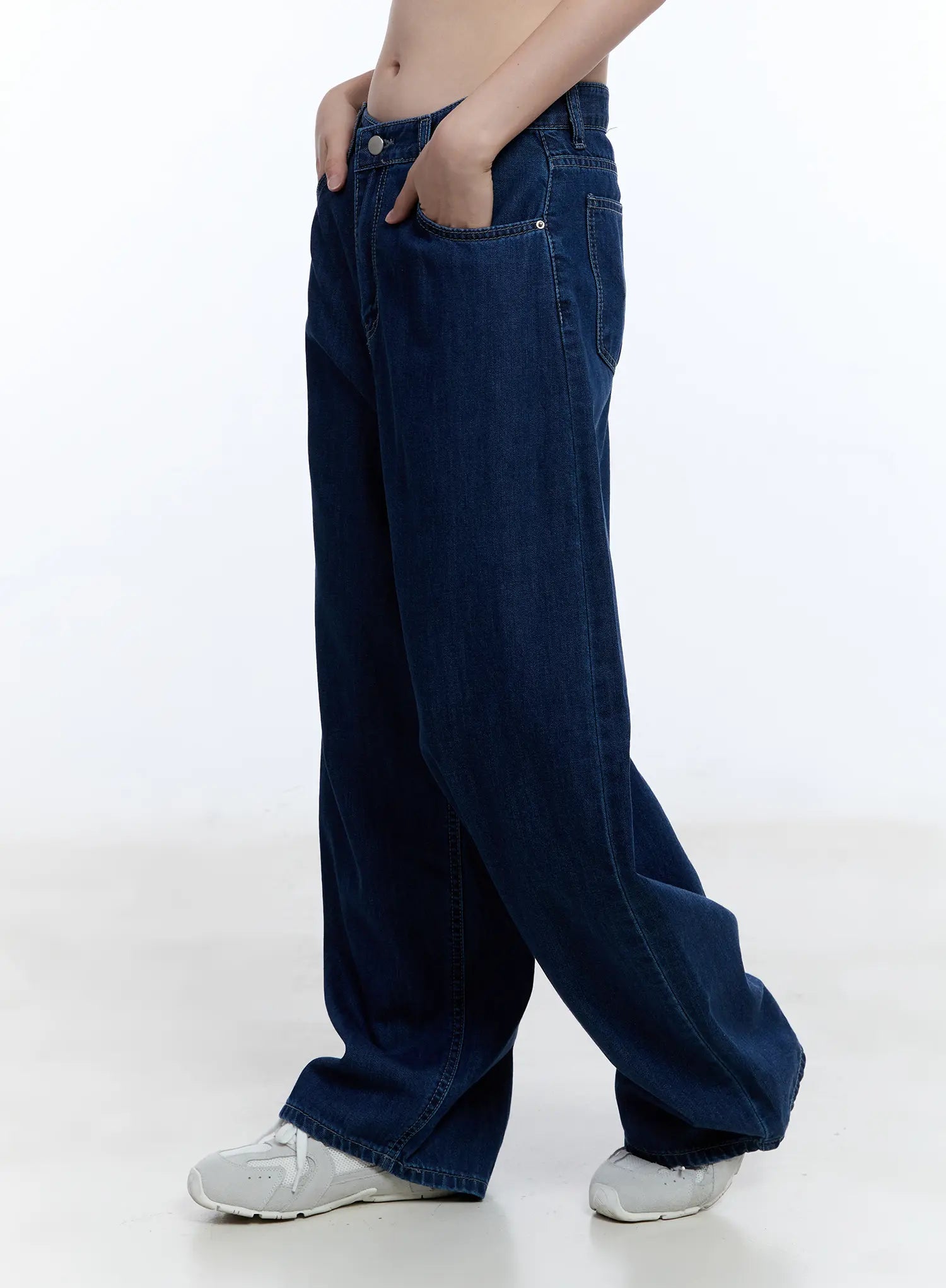 Seulgi Relaxed-Fit Baggy Jeans CU513