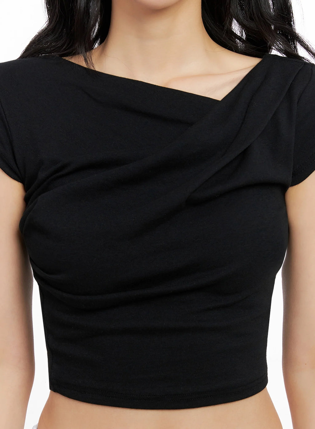 Asymmetric Shirred Off-Shoulder Crop Tee IG508