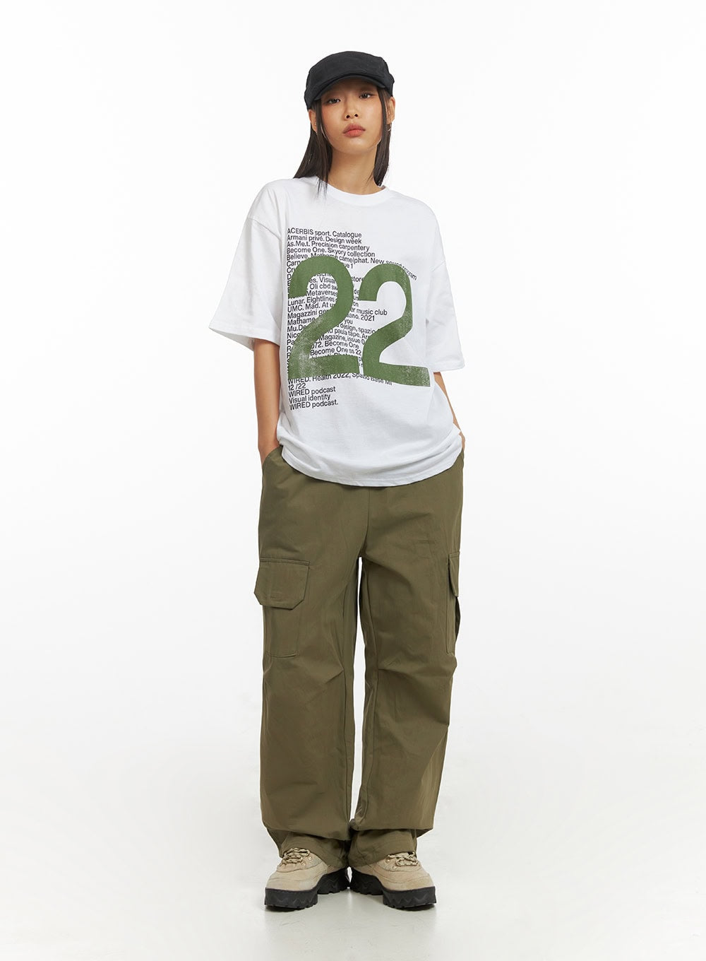 Oversized Graphic 22 T-Shirt IY422