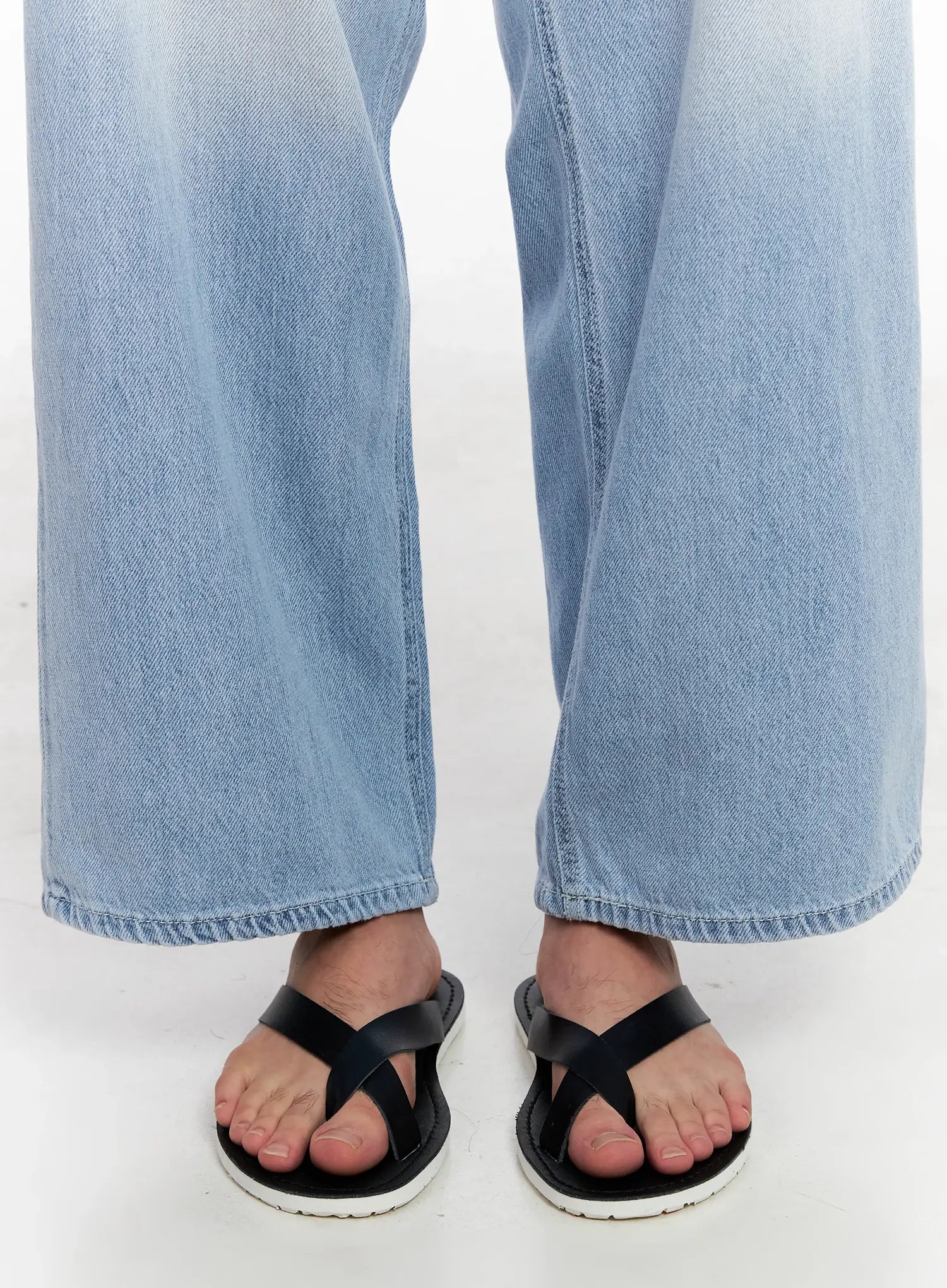 Men's Twist Strap Lightweight Sandals IG508