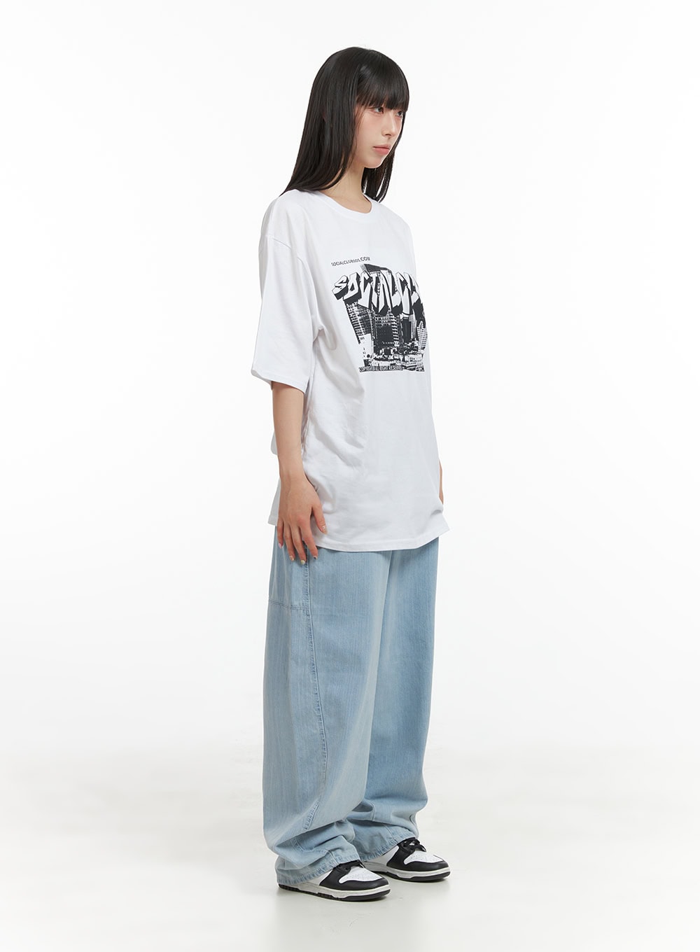 Low Rise Wide Fit Baggy Jeans CL422