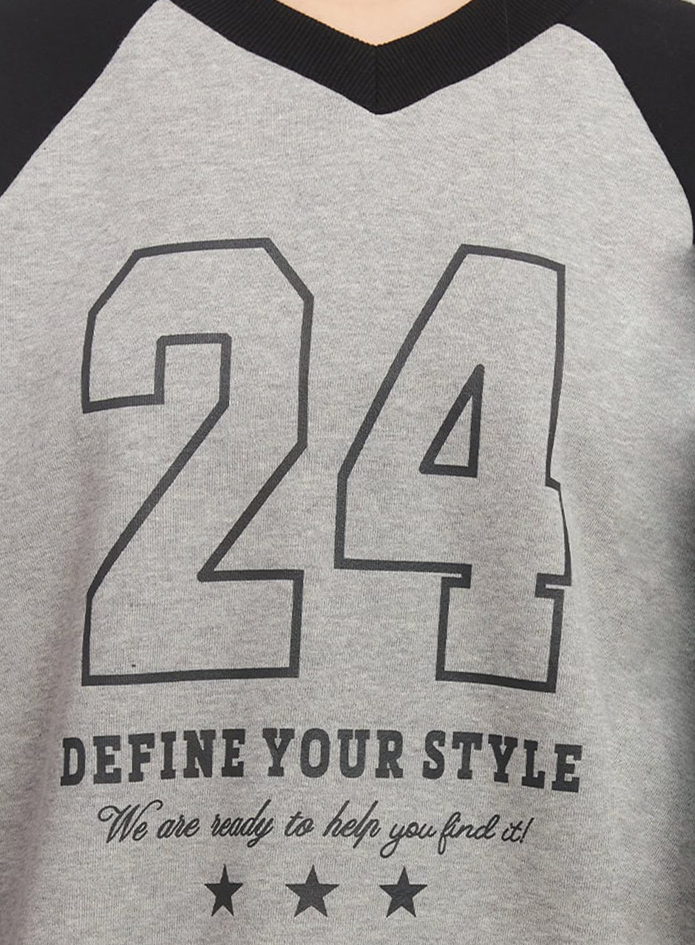 Graphic V-Neck Oversize Sweatshirt IM528