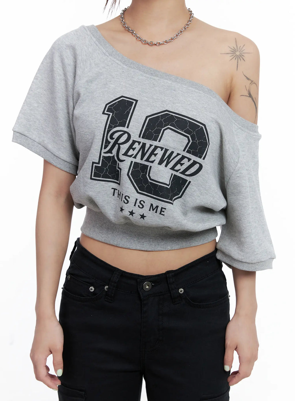 Off-Shoulder Graphic Cropped Tee CL511
