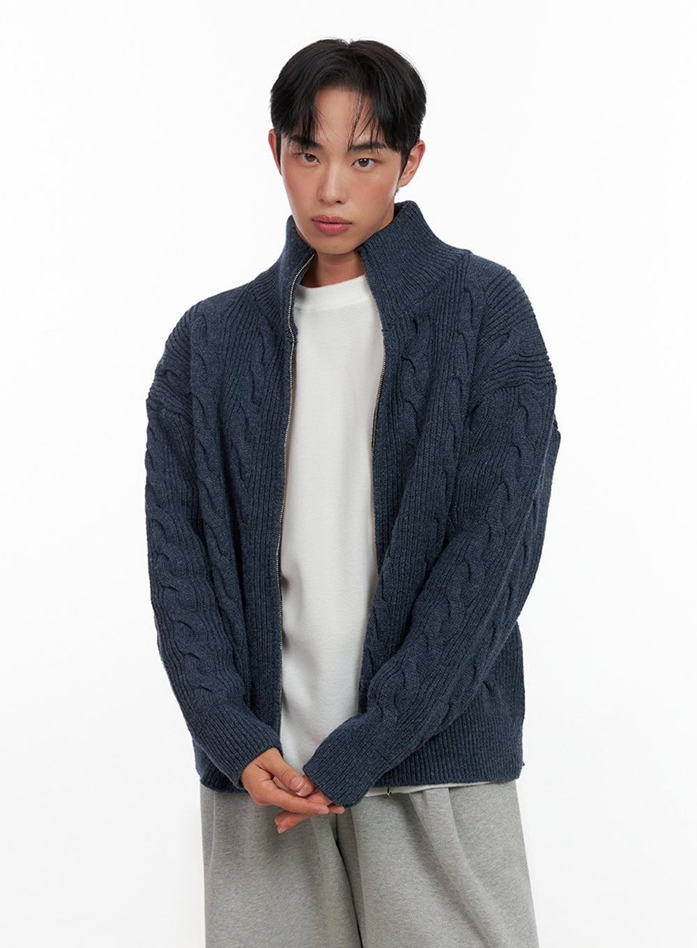 Men's Cable Knit Zip-Up Sweater IN426