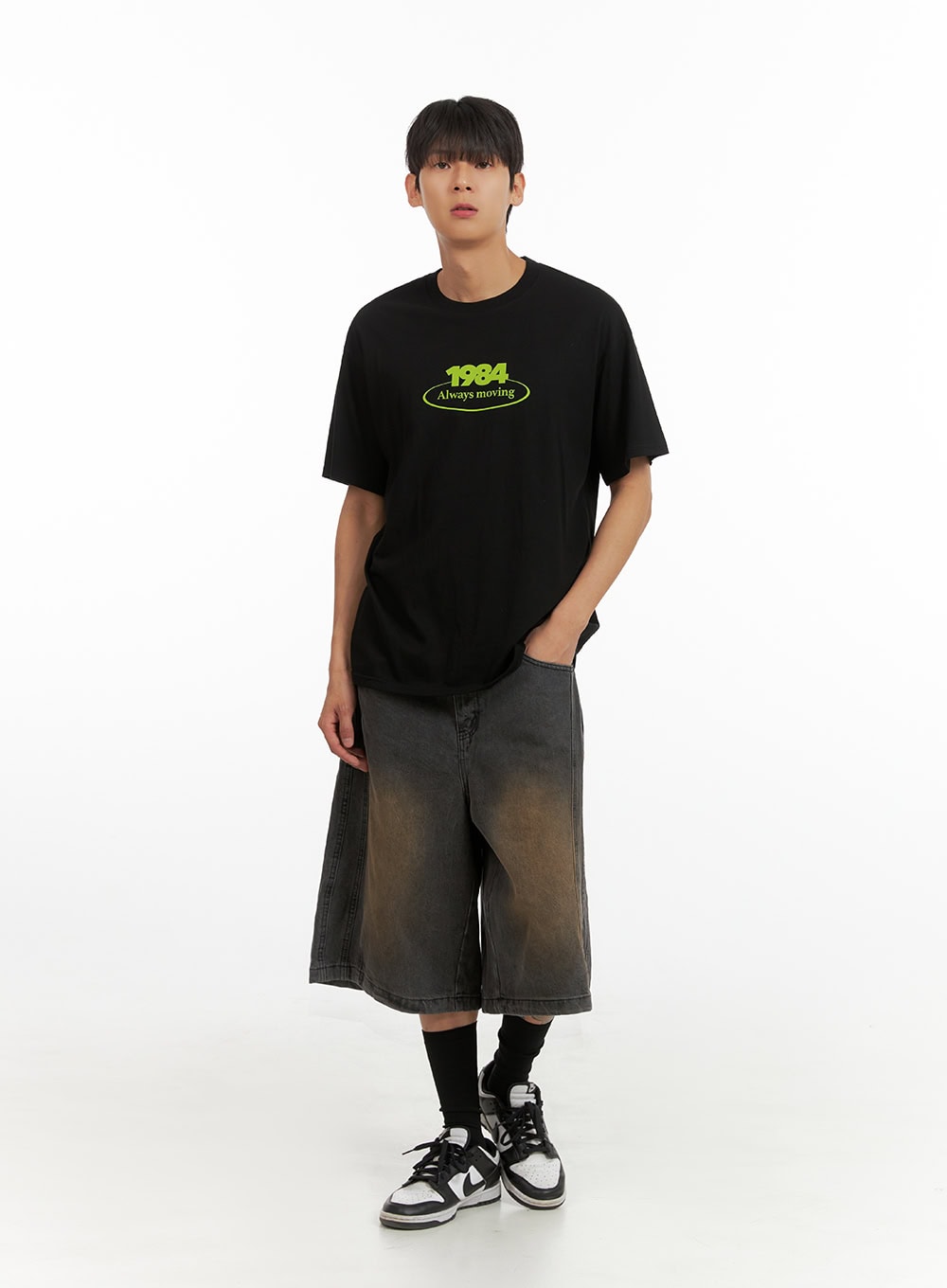 Men's Lettering Round Neck T-Shirt (Black) IU419