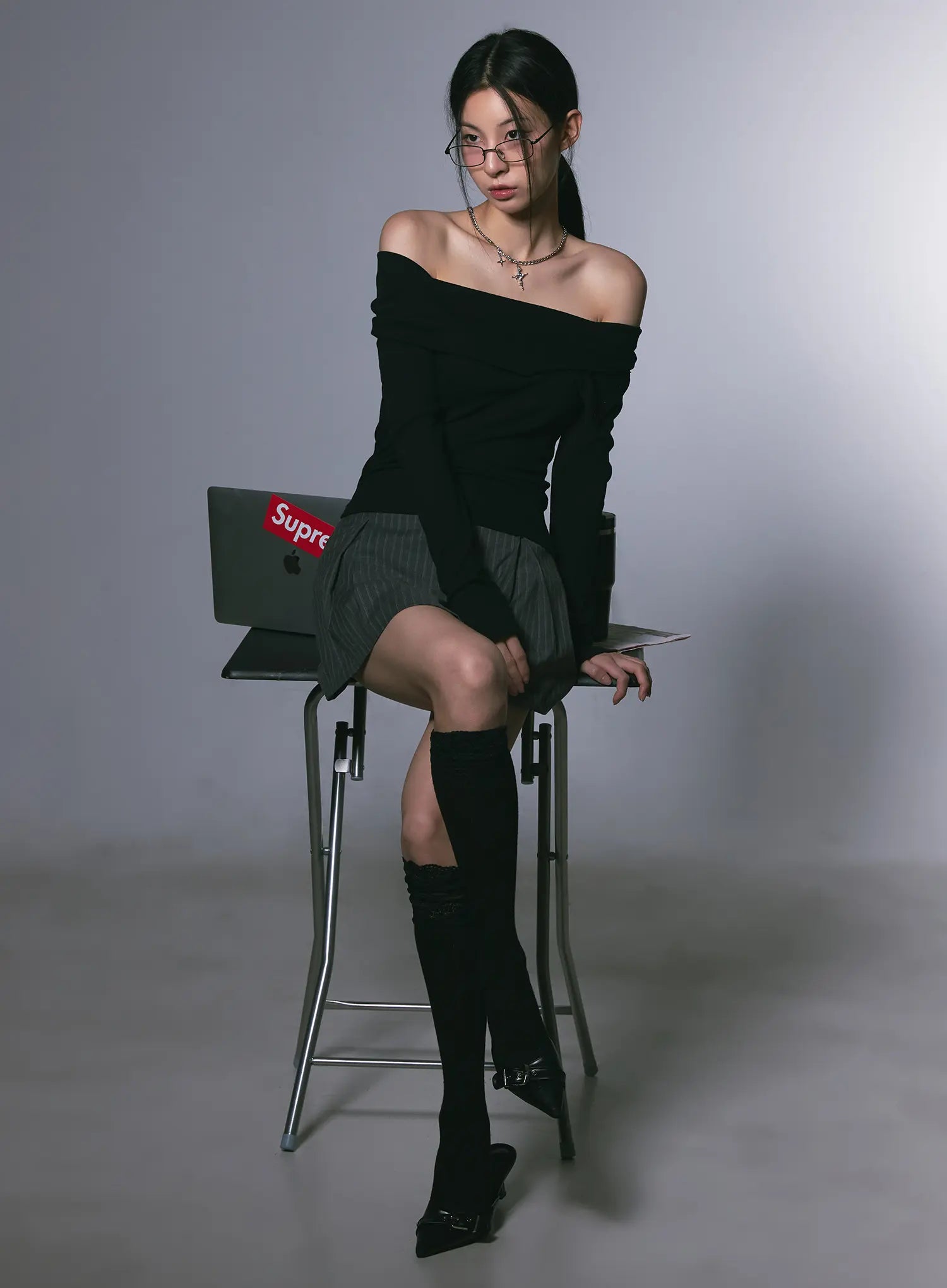 Buttoned Off-Shoulder Long Sleeve Top CG525