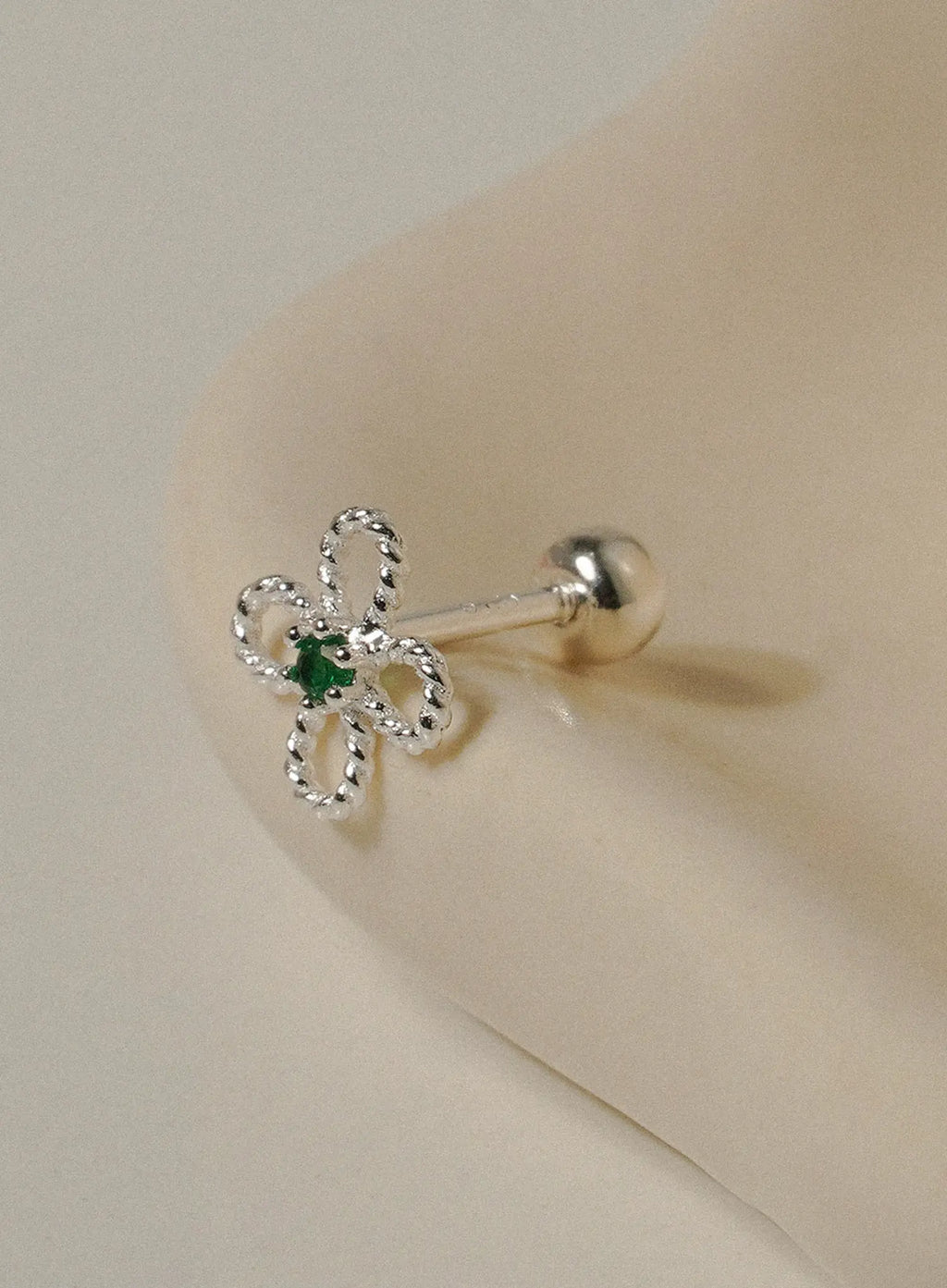 Lessing Woven Bloom Piercing (1pc) IU506