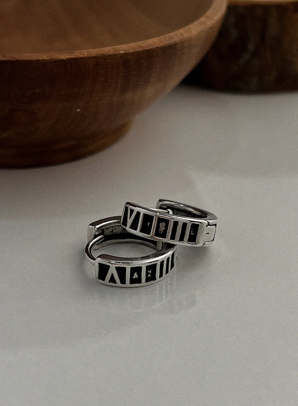 Rom Number Earrings IL415