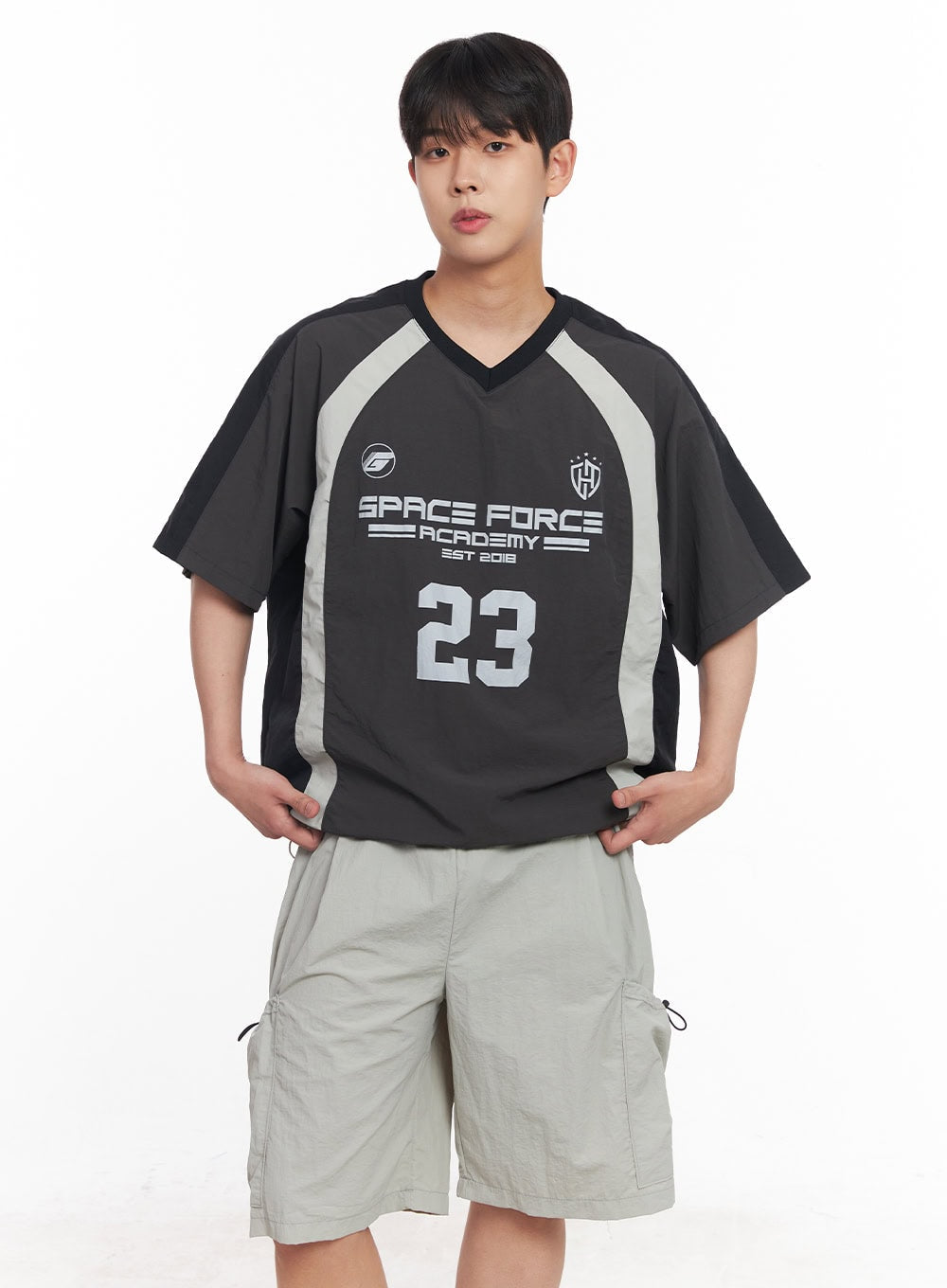 Men's Nylon V-Neck Graphic Jersey IY522