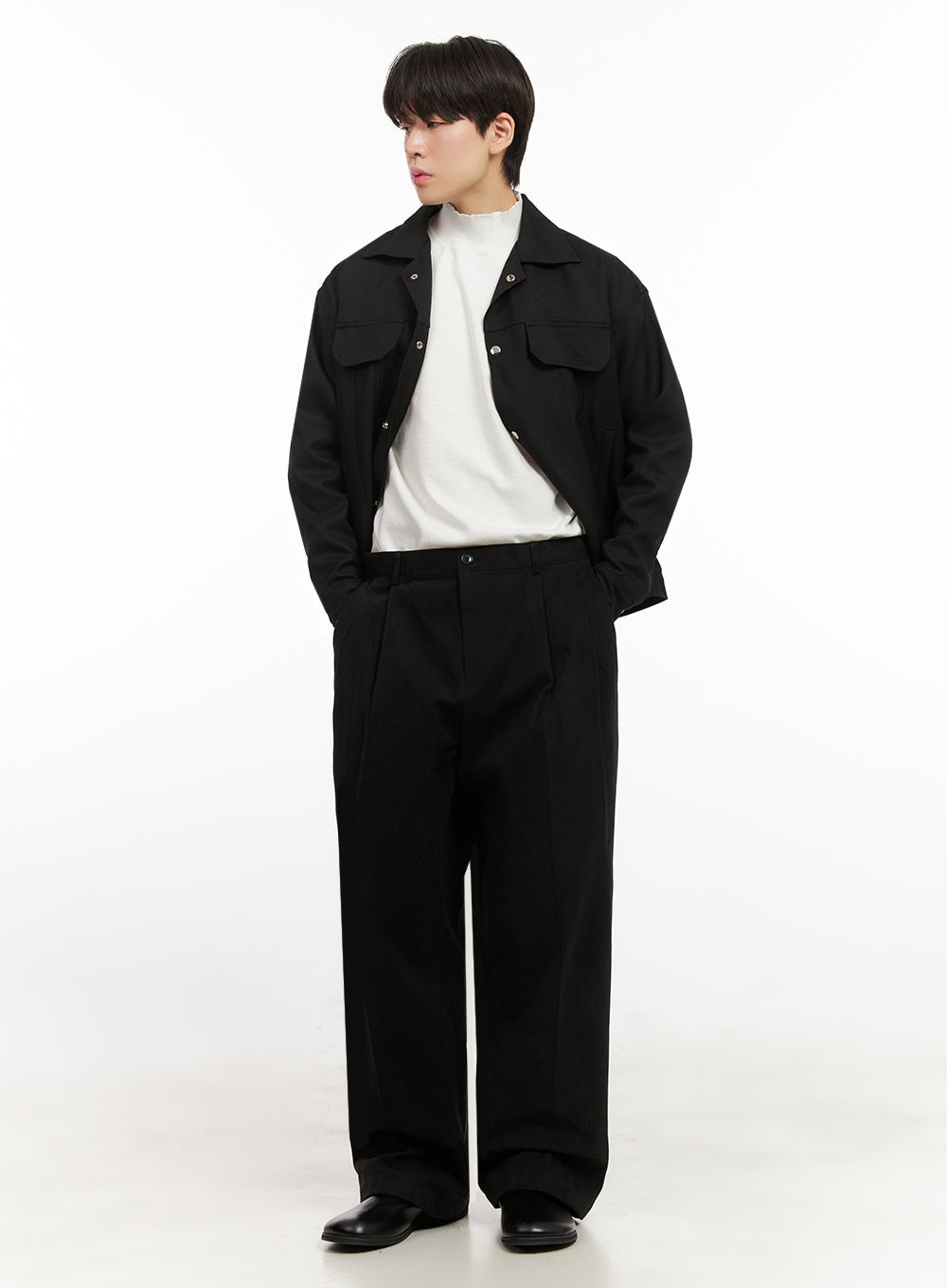 Men's Fleece Lined Wide-Fit Pintuck Pants IJ517