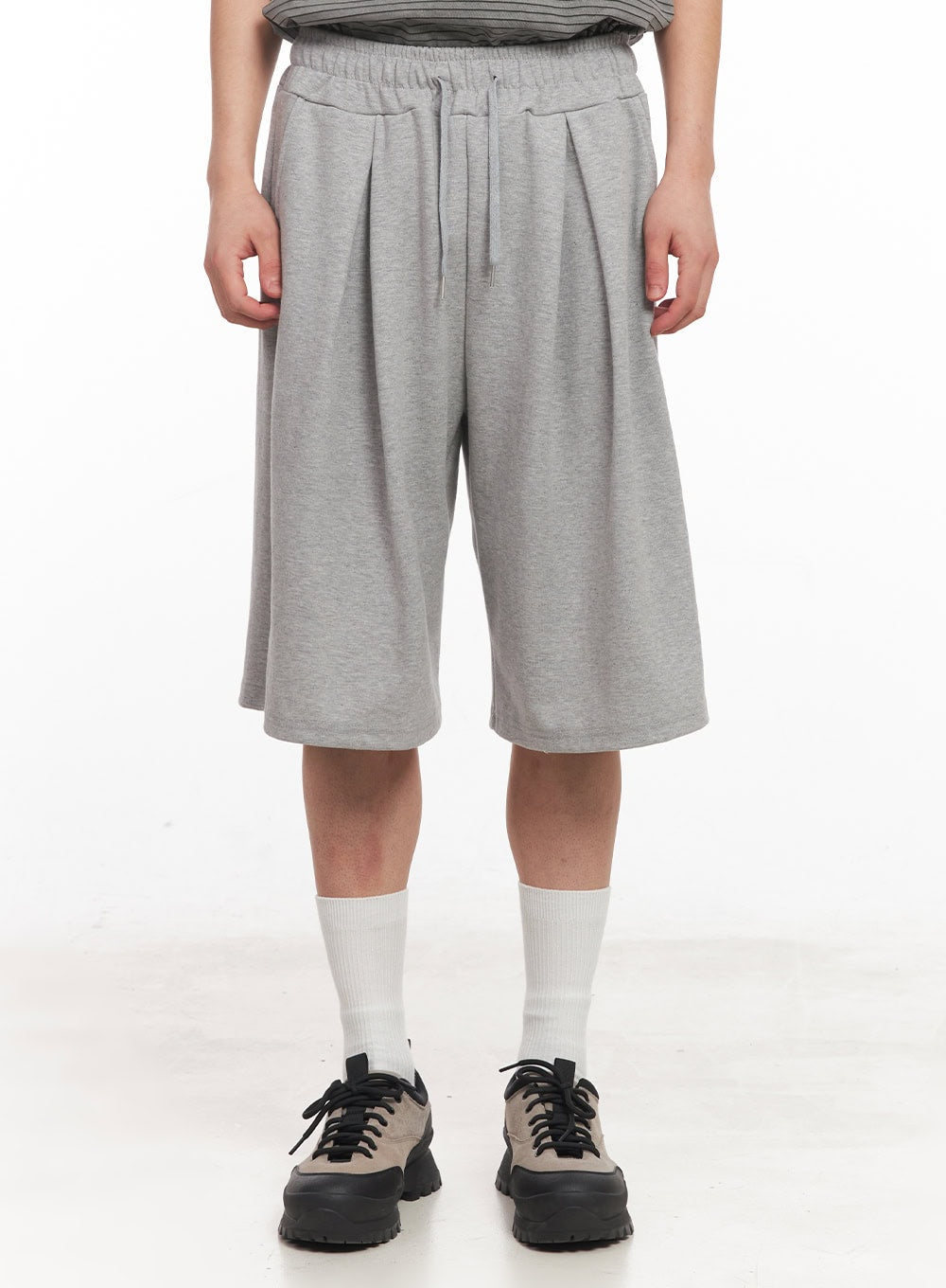 Men's Wide-Fit Comfy Sweatshorts IY506