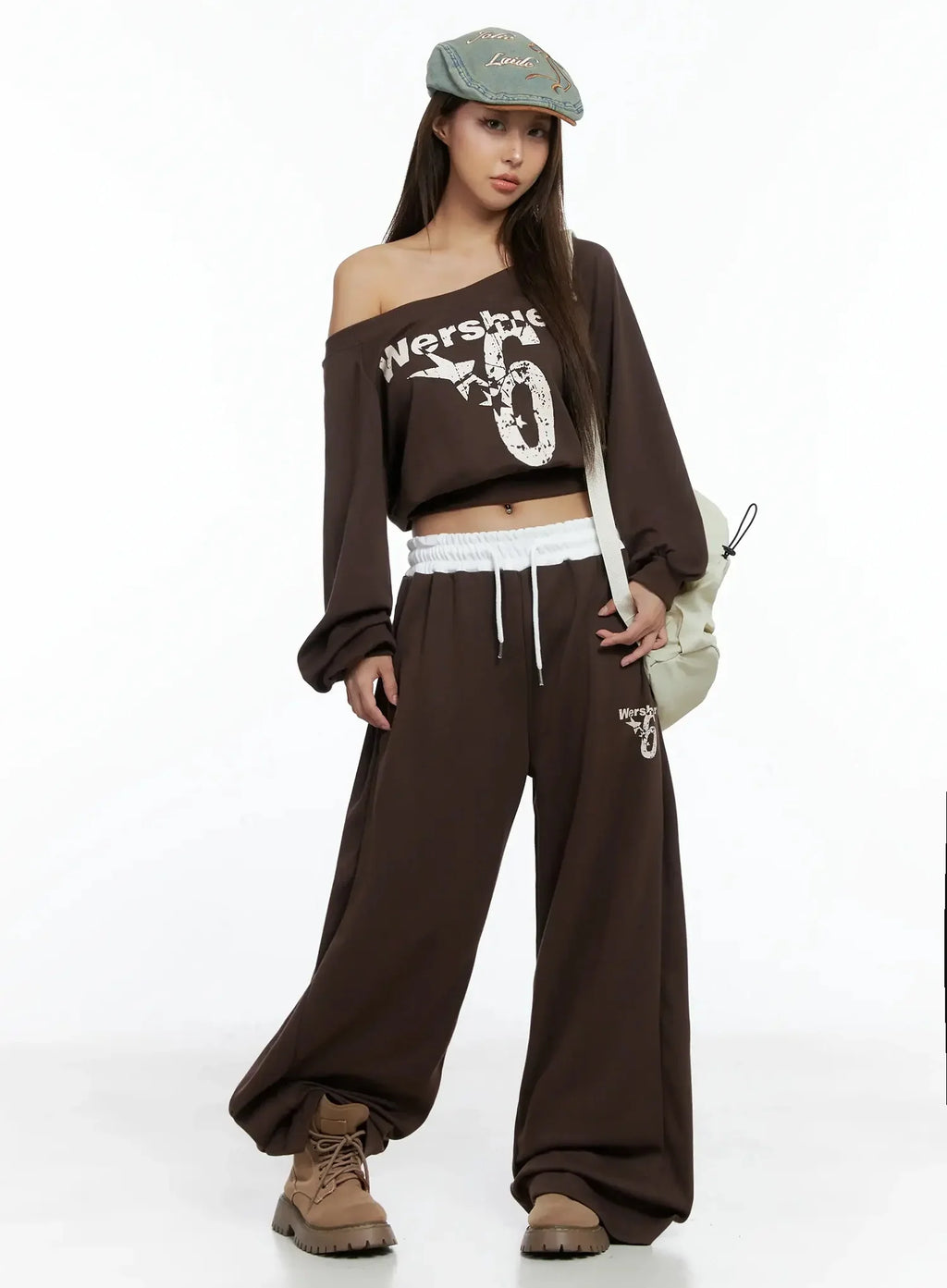 Off-Shoulder Cropped Sweatshirt IG527