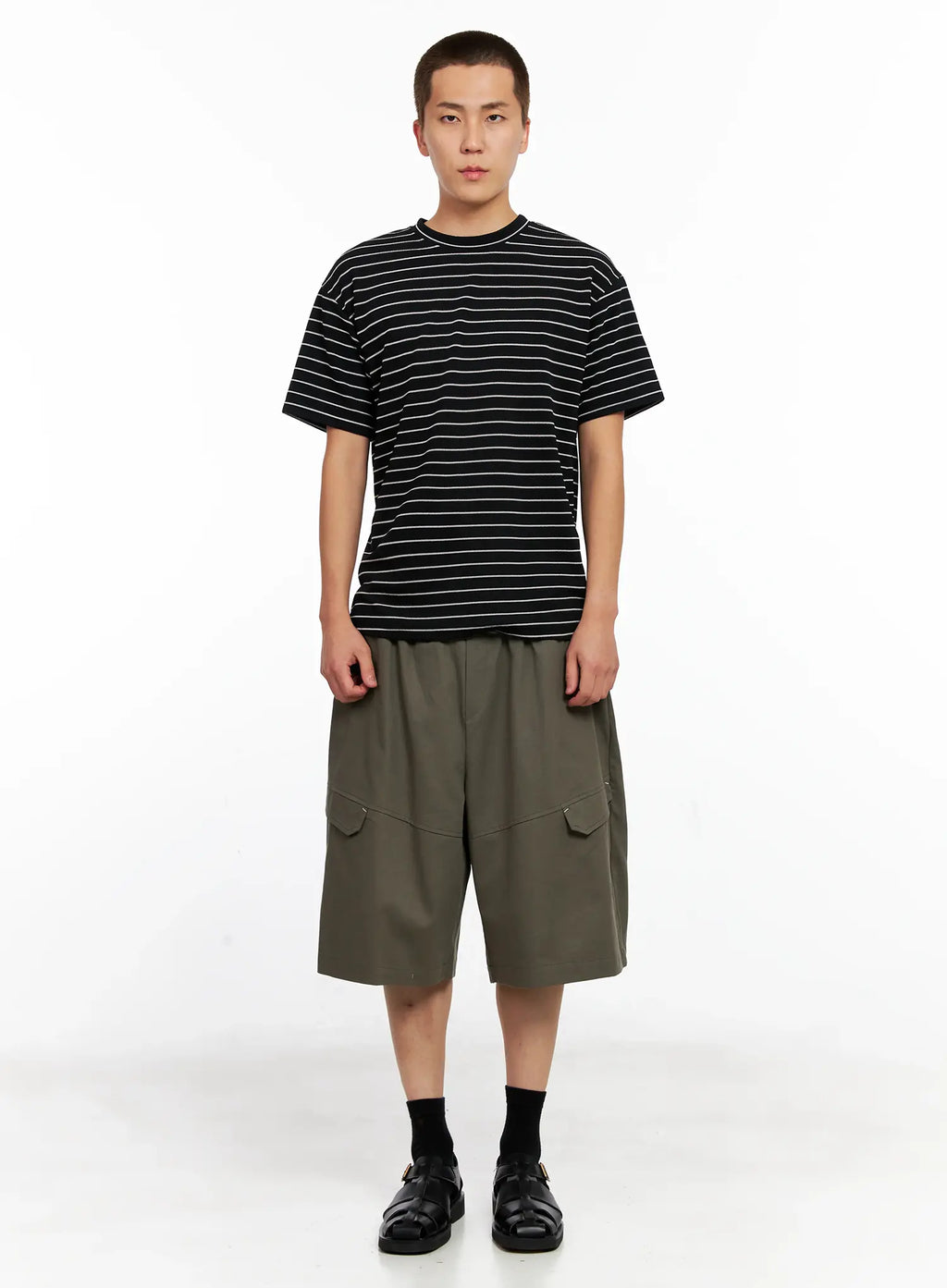 Men's Striped Relaxed-Fit Tee IG511