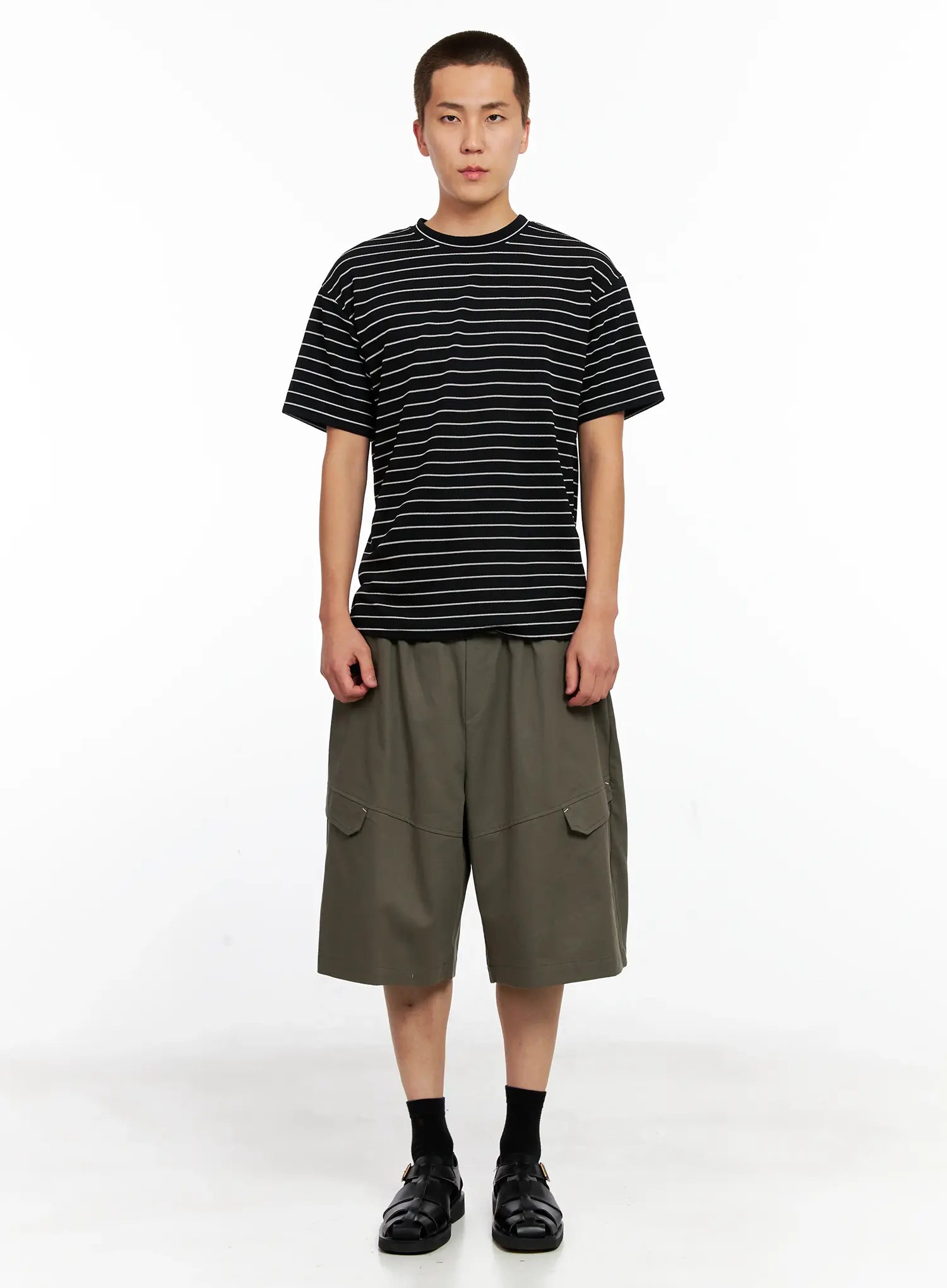 Men's Striped Relaxed-Fit Tee IG511