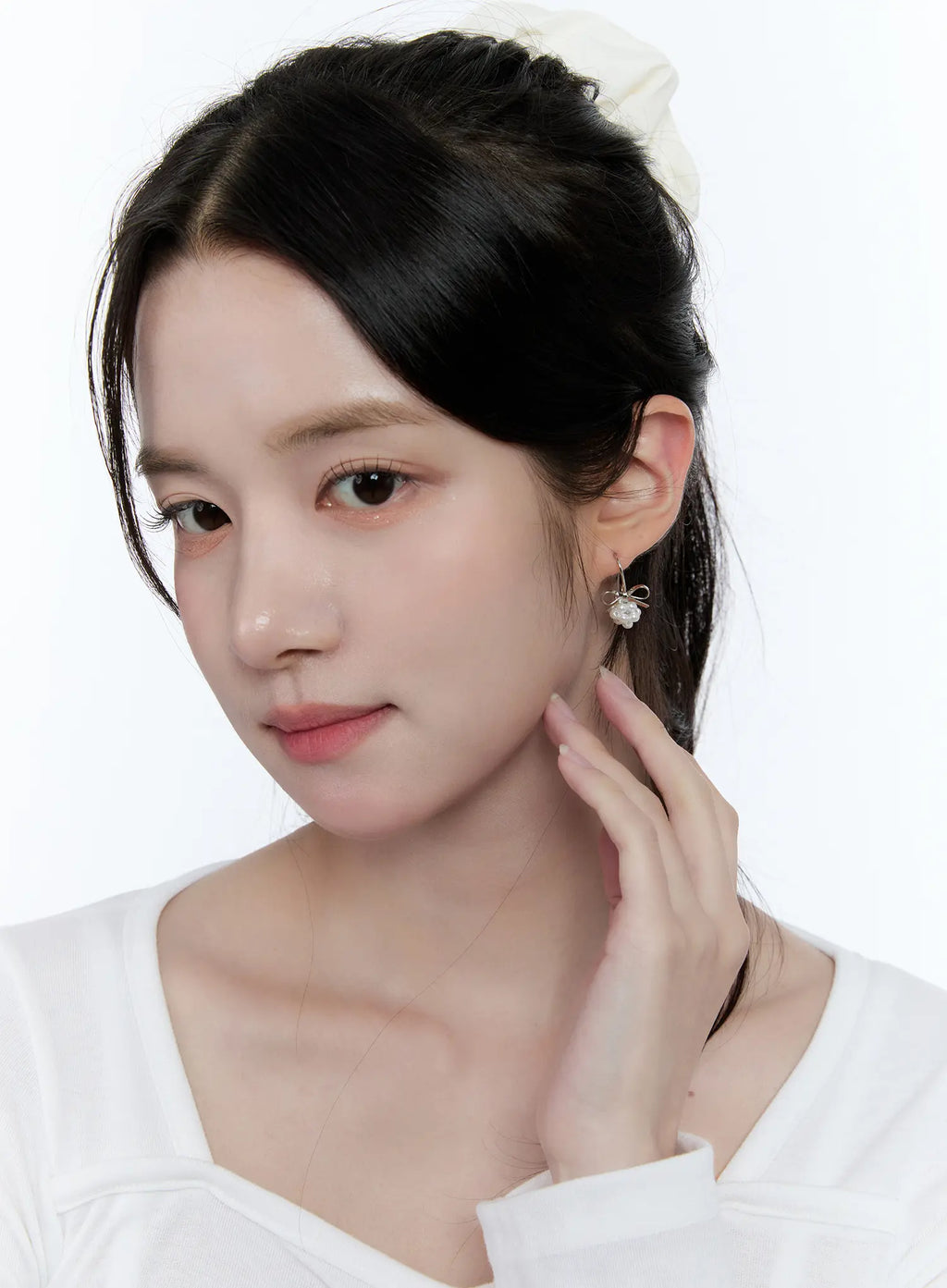 Dainty Ribbon Iridescent Bead Earrings CC0608