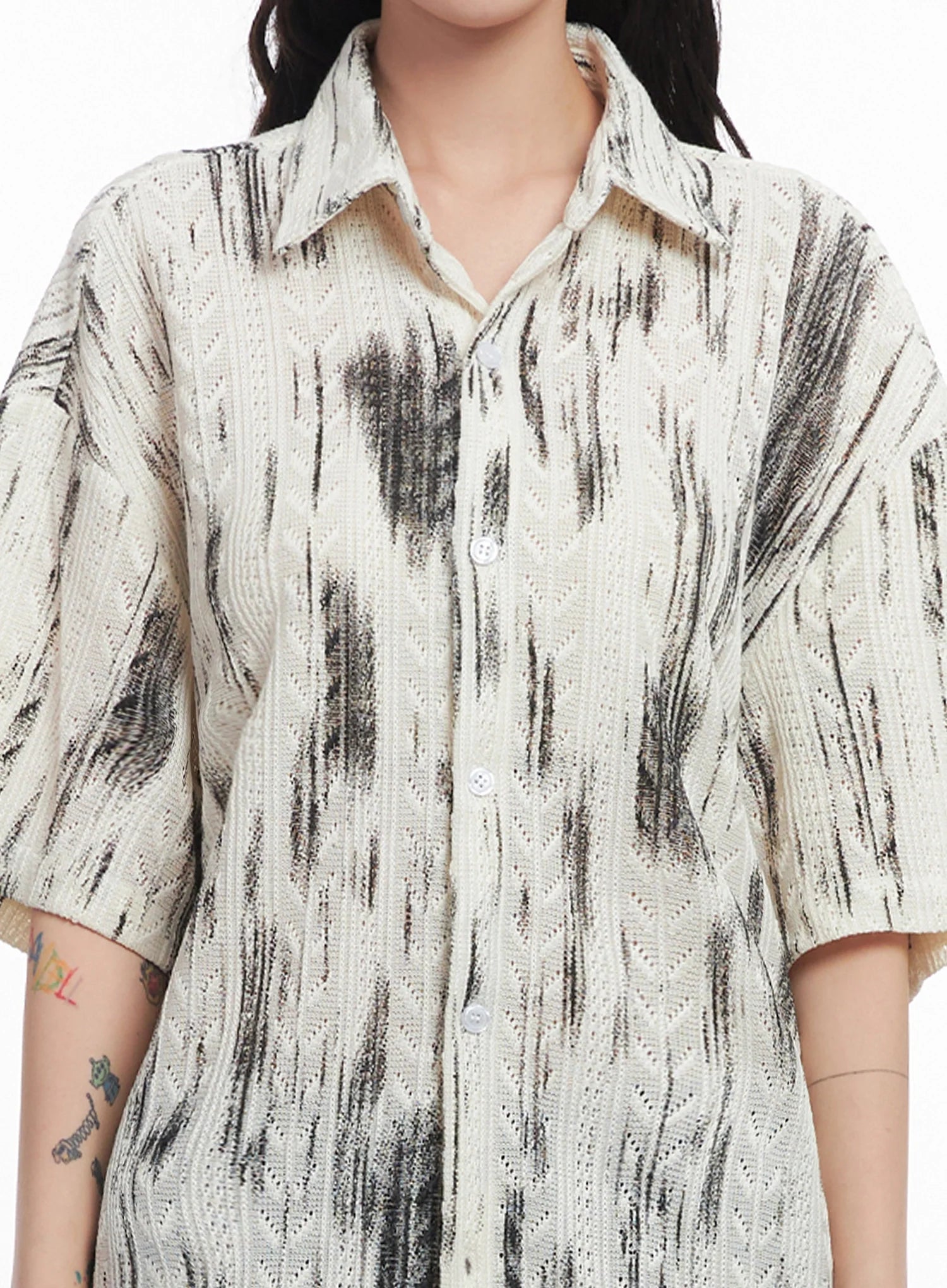 Brushstroke Knit Collared Button-Up Top IC503