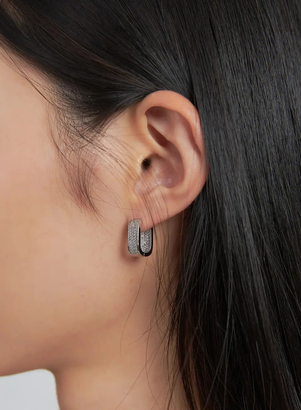 Karena Square Earrings IU512