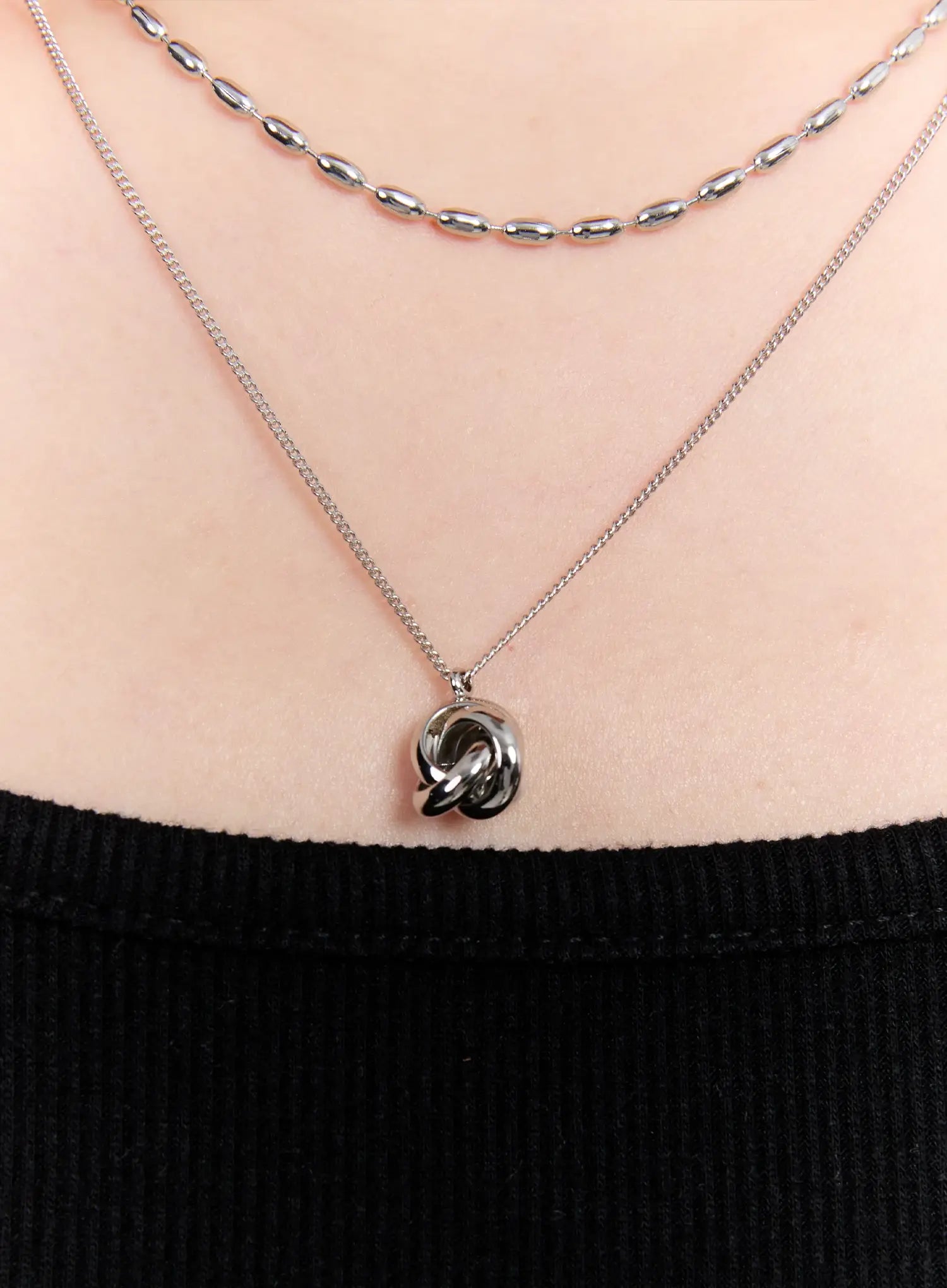 Sorao Twist Necklace IU527