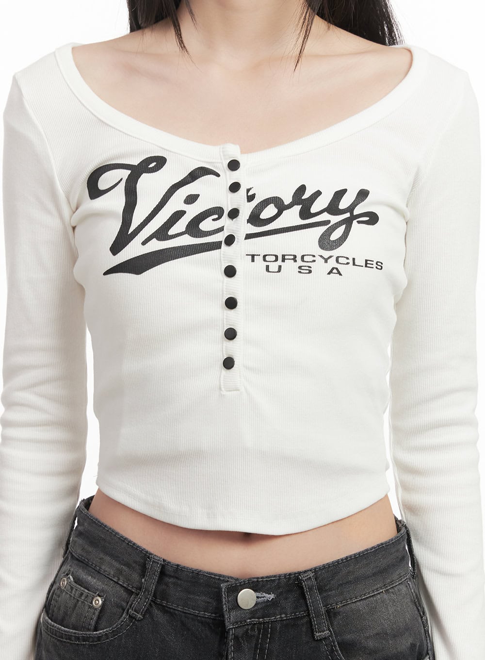 Buttoned Slim-Fit Crop Top CF514