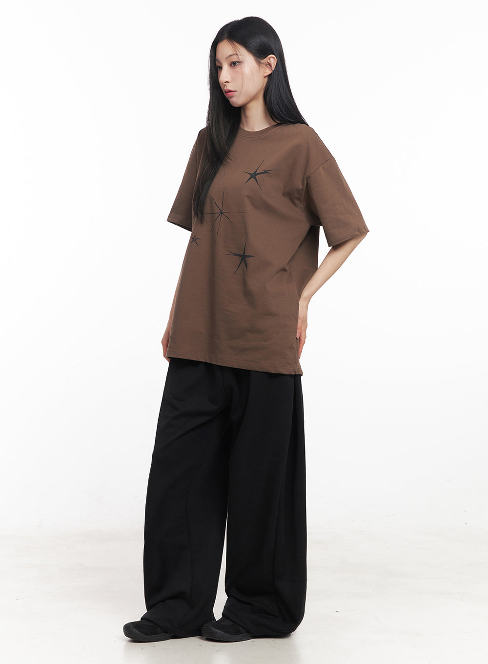 Star Graphic Oversized Tee IY516