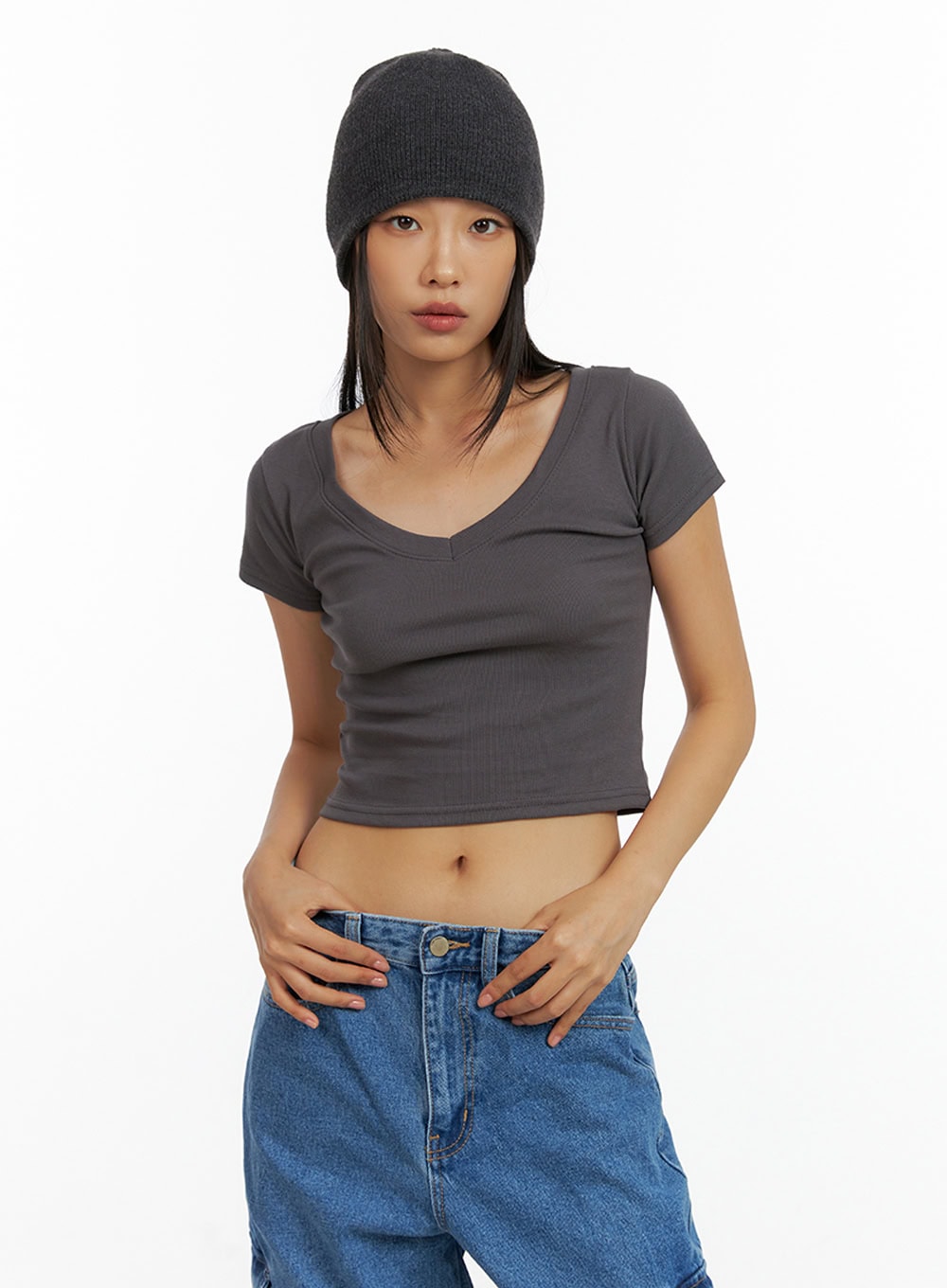 Basic V-Neck Crop Tee IL409